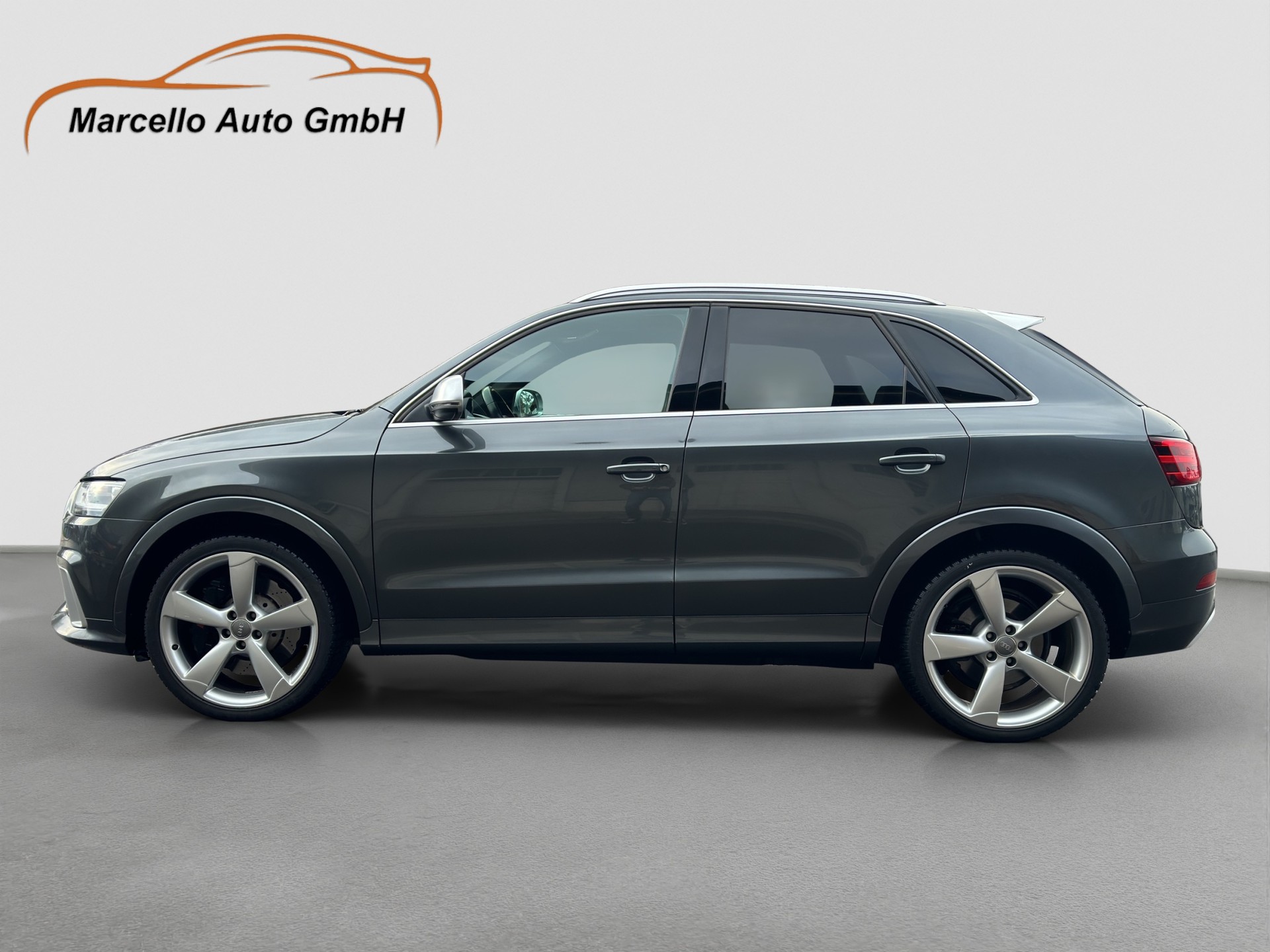 AUDI RS Q3 2.5 TFSI quattro S-tronic-image-1
