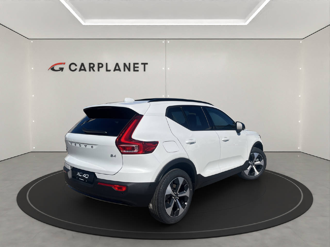 VOLVO XC40 2.0 B4 MH Ultra Dark .-showroom-element-3