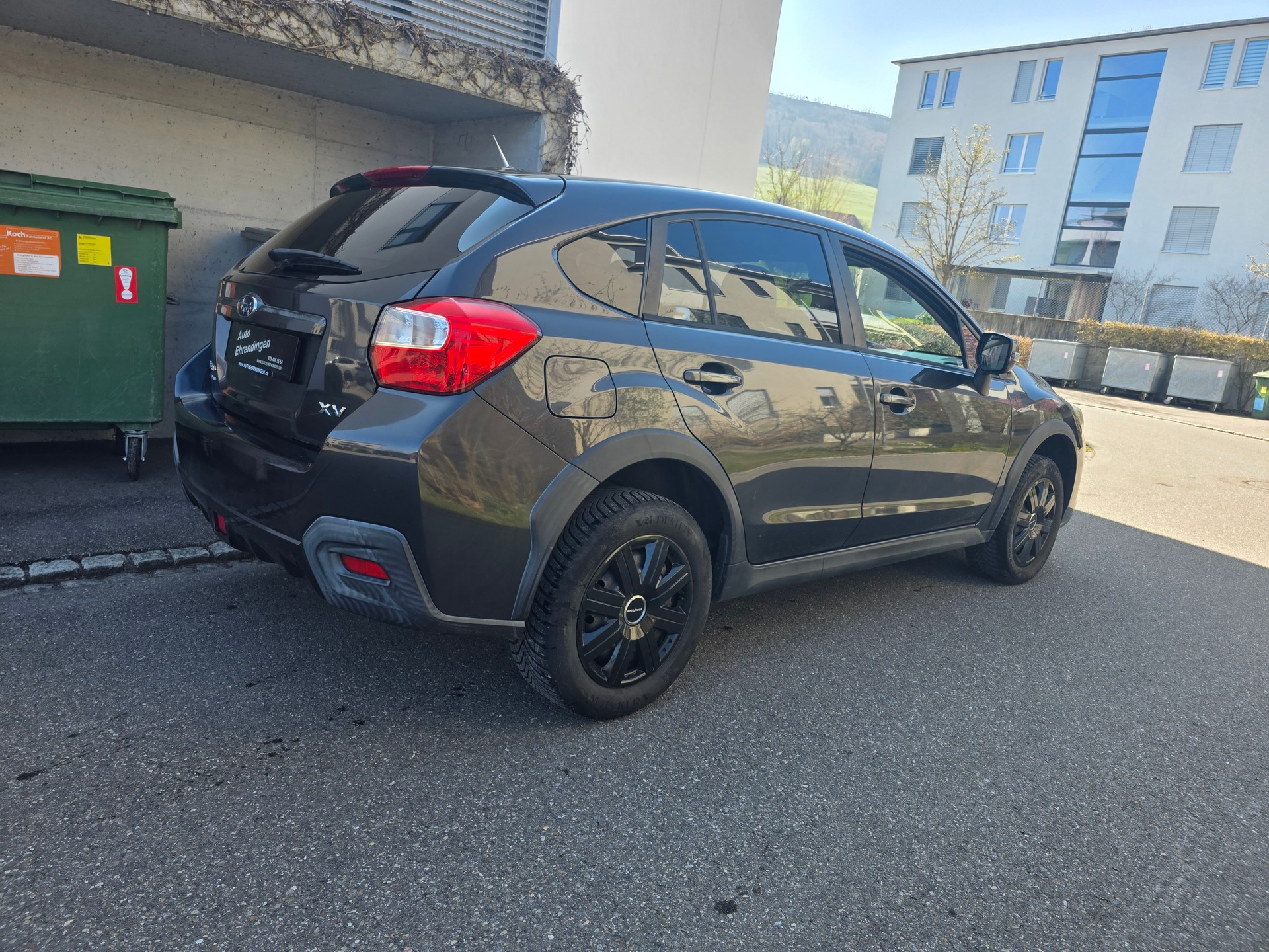 SUBARU XV 1.6 Swiss Two AWD CVT-image-3