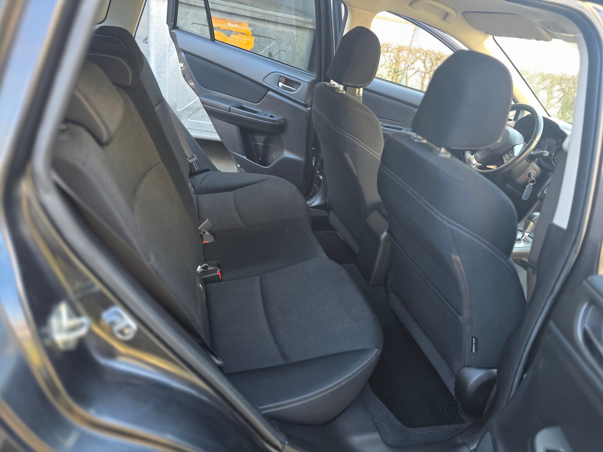 SUBARU XV 1.6 Swiss Two AWD CVT-image-9