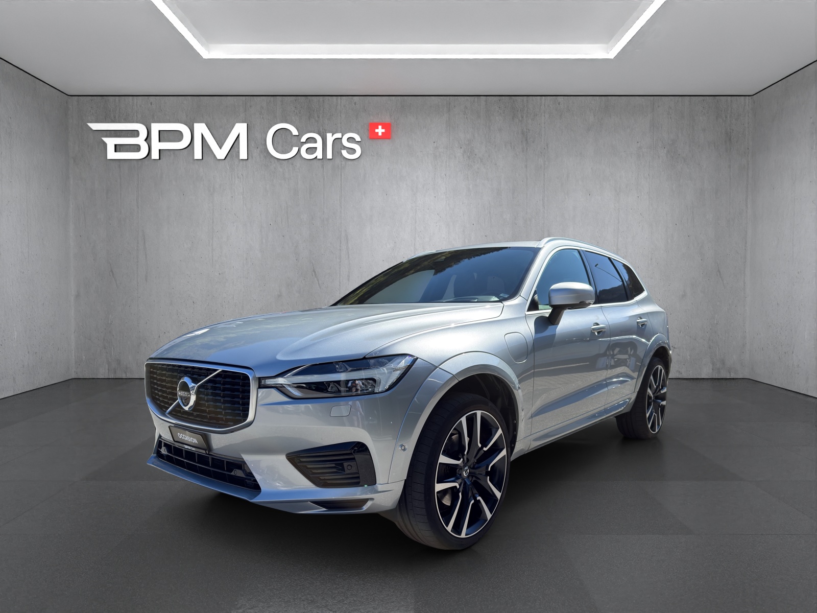 VOLVO XC60 T8 eAWD R-Design Geartronic-image-0