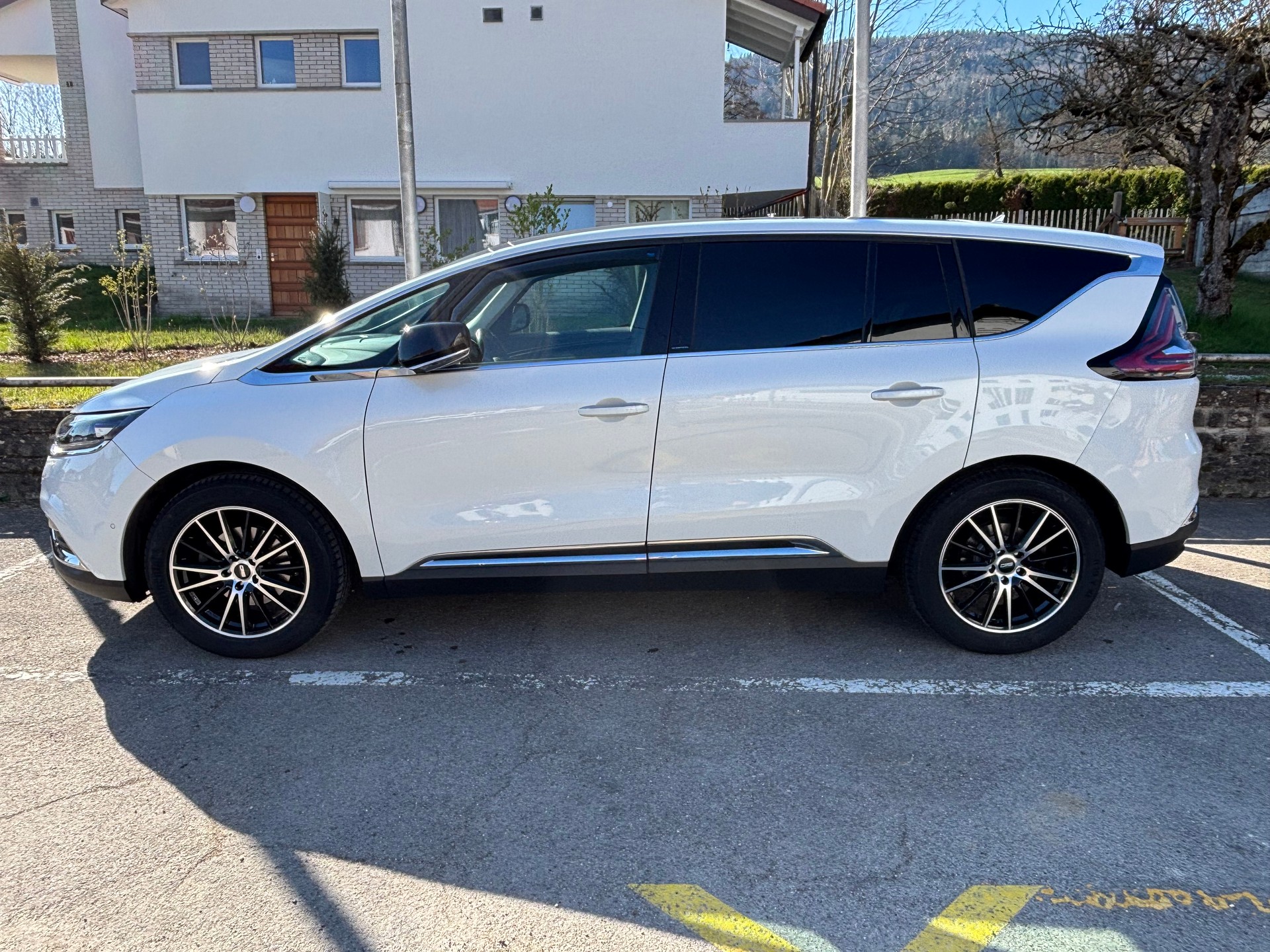RENAULT ESPACE 1.8 TCE Initiale Paris