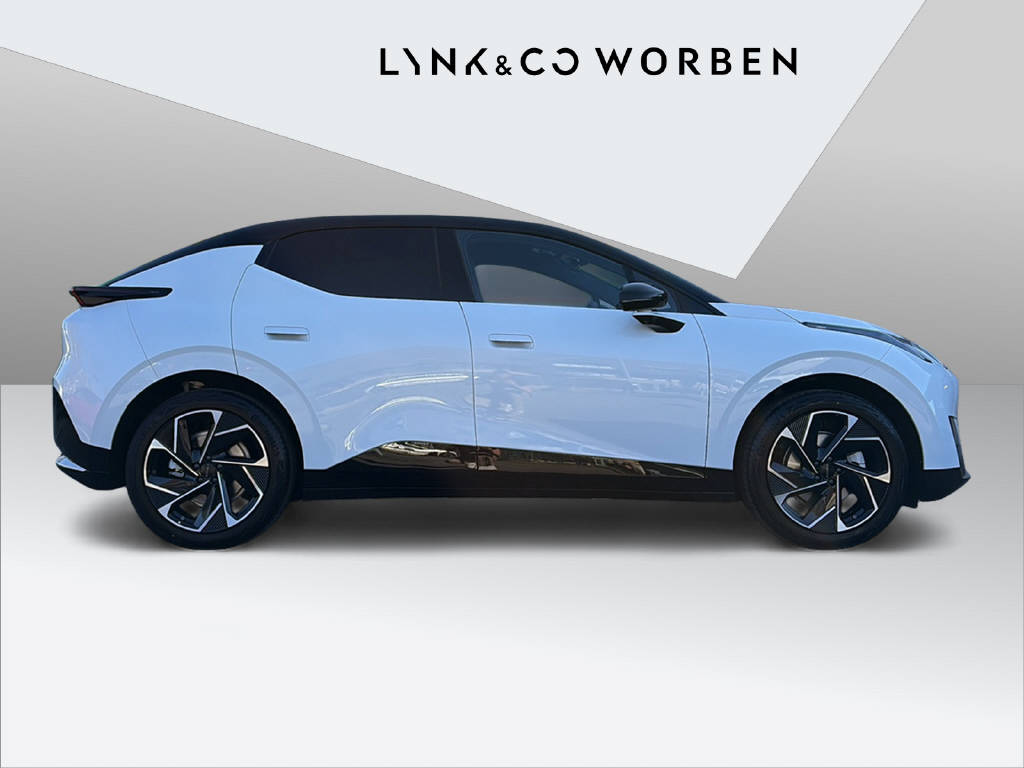 LYNK & CO 02-image-4