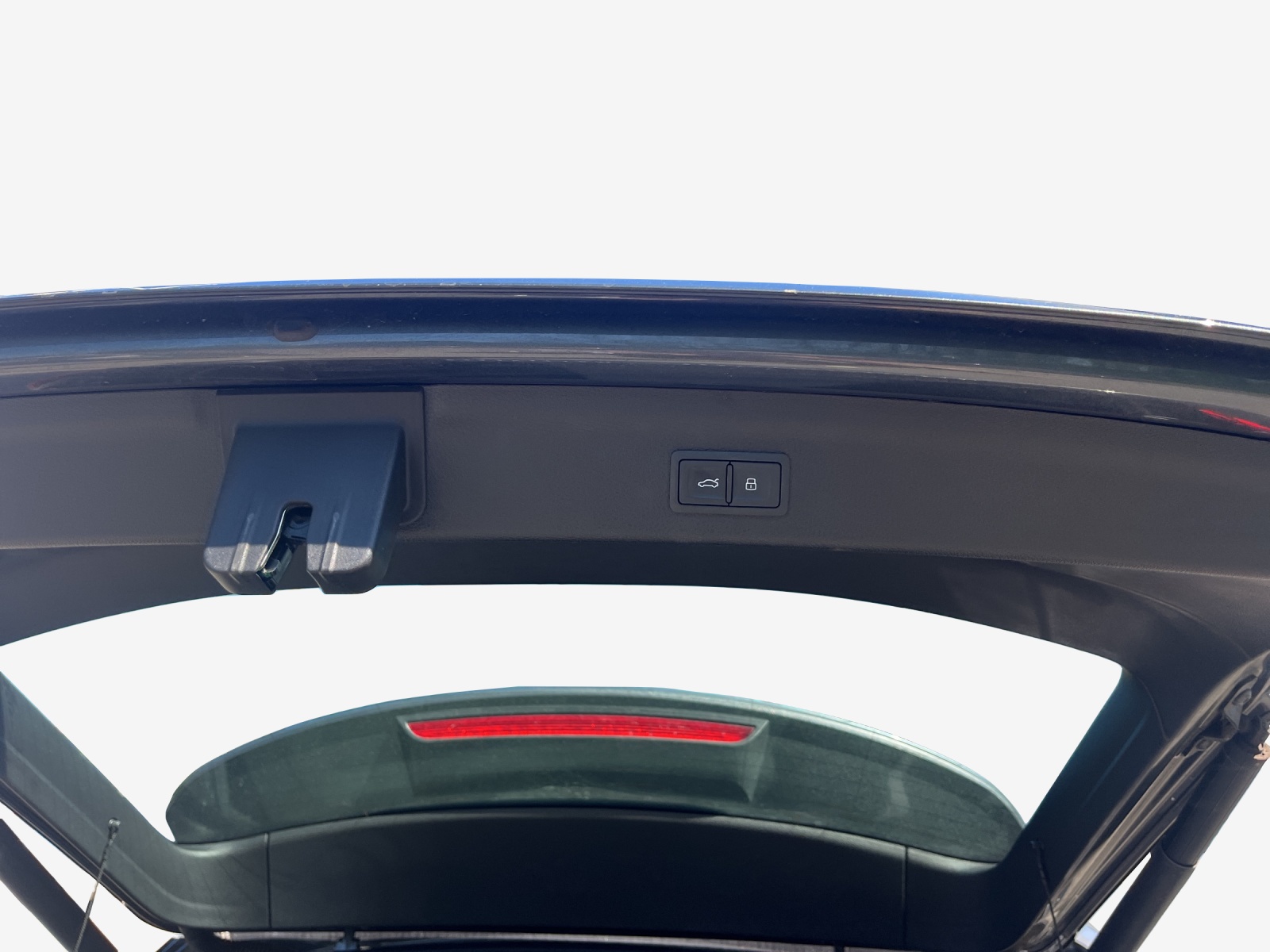 AUDI Q3 35 TDI S line Attraction quattro S-tronic-image-13