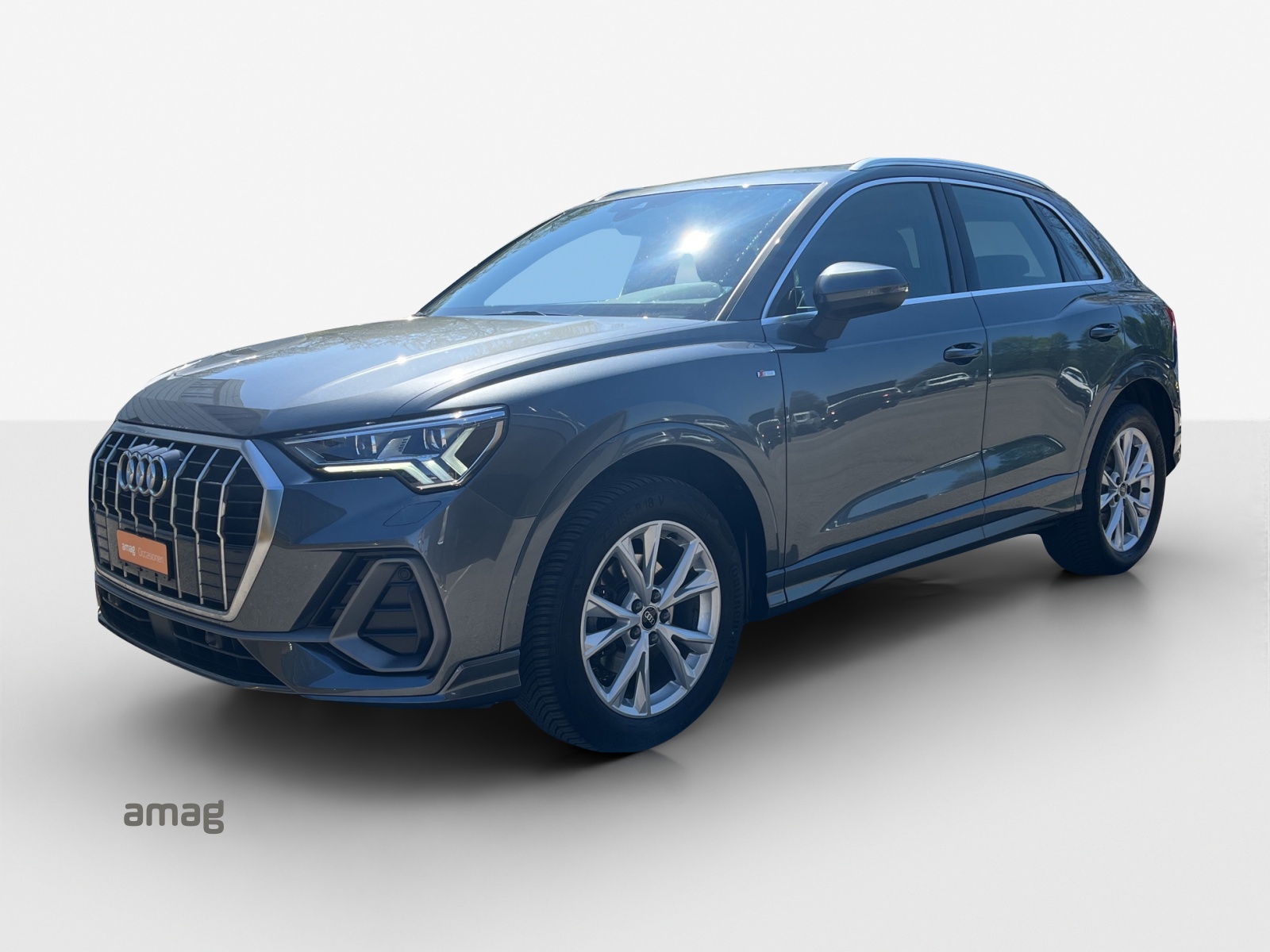 AUDI Q3 35 TDI S line Attraction quattro S-tronic-image-0