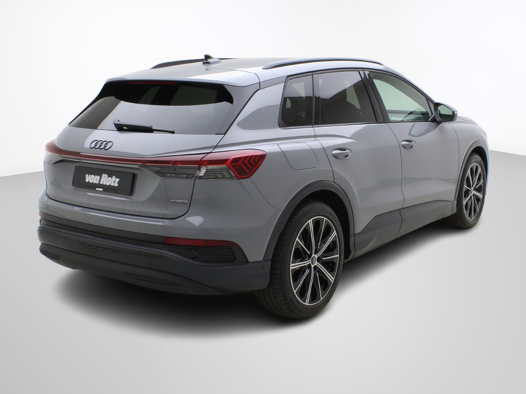 AUDI Q4 e-tron 55 quattro **Audi Werksgarantie bis 07/2030**-image-4
