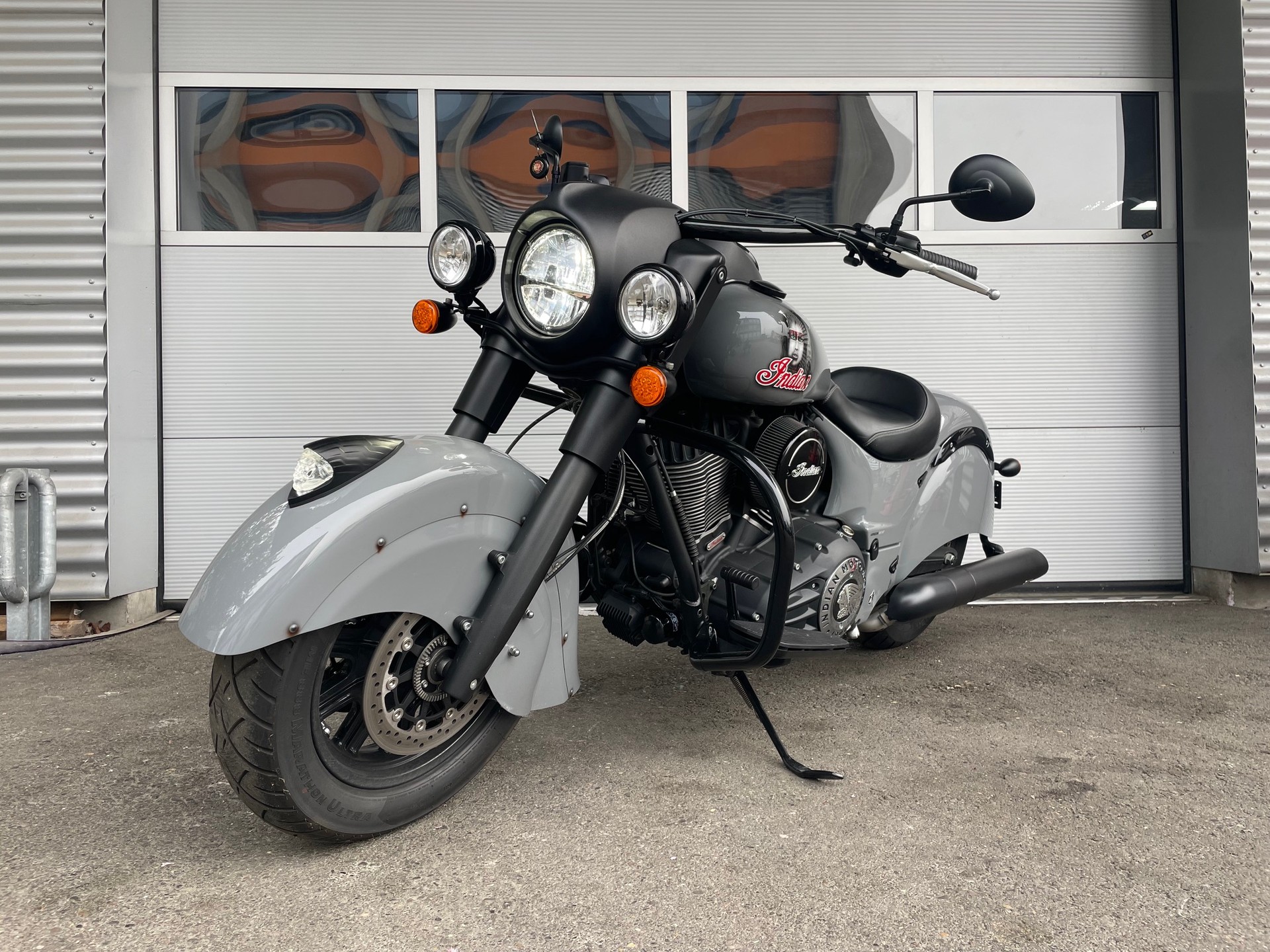 INDIAN Chief Dark Horse-image-2