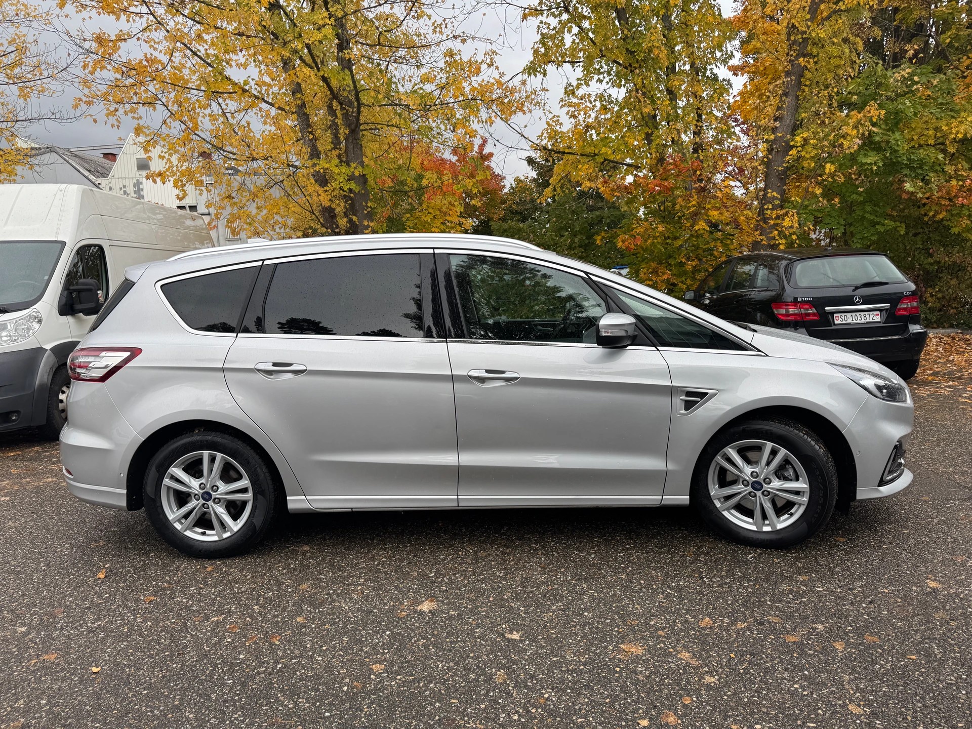 FORD S-Max 2.0 TDCi Titanium Automatic * Navi * LED * Klima-Auto * PDC V&H - RF.Kamera * Tempomat *-image-10