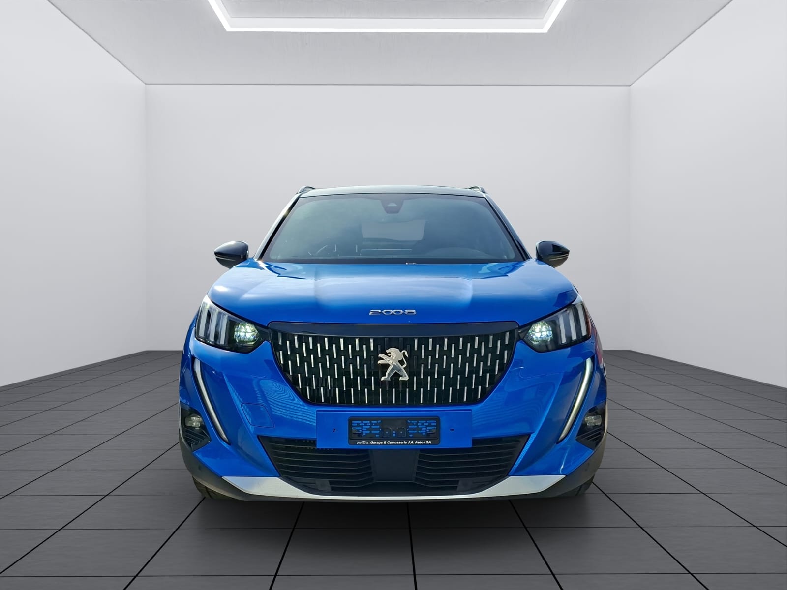 PEUGEOT 2008 1.2 PureTech GT Line EAT8-image-1