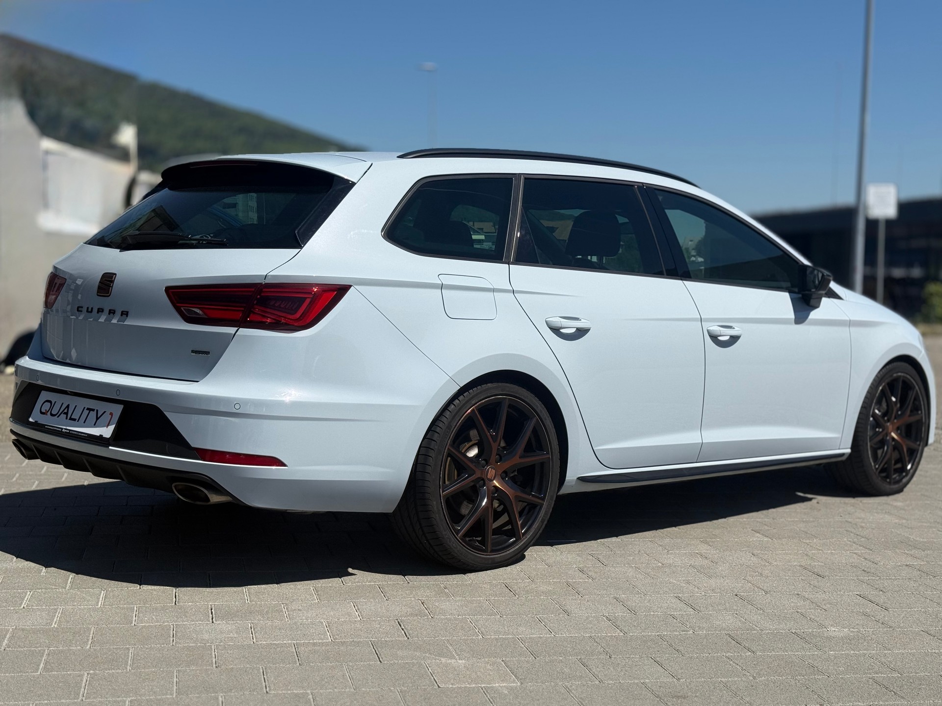 SEAT Cupra-image-6