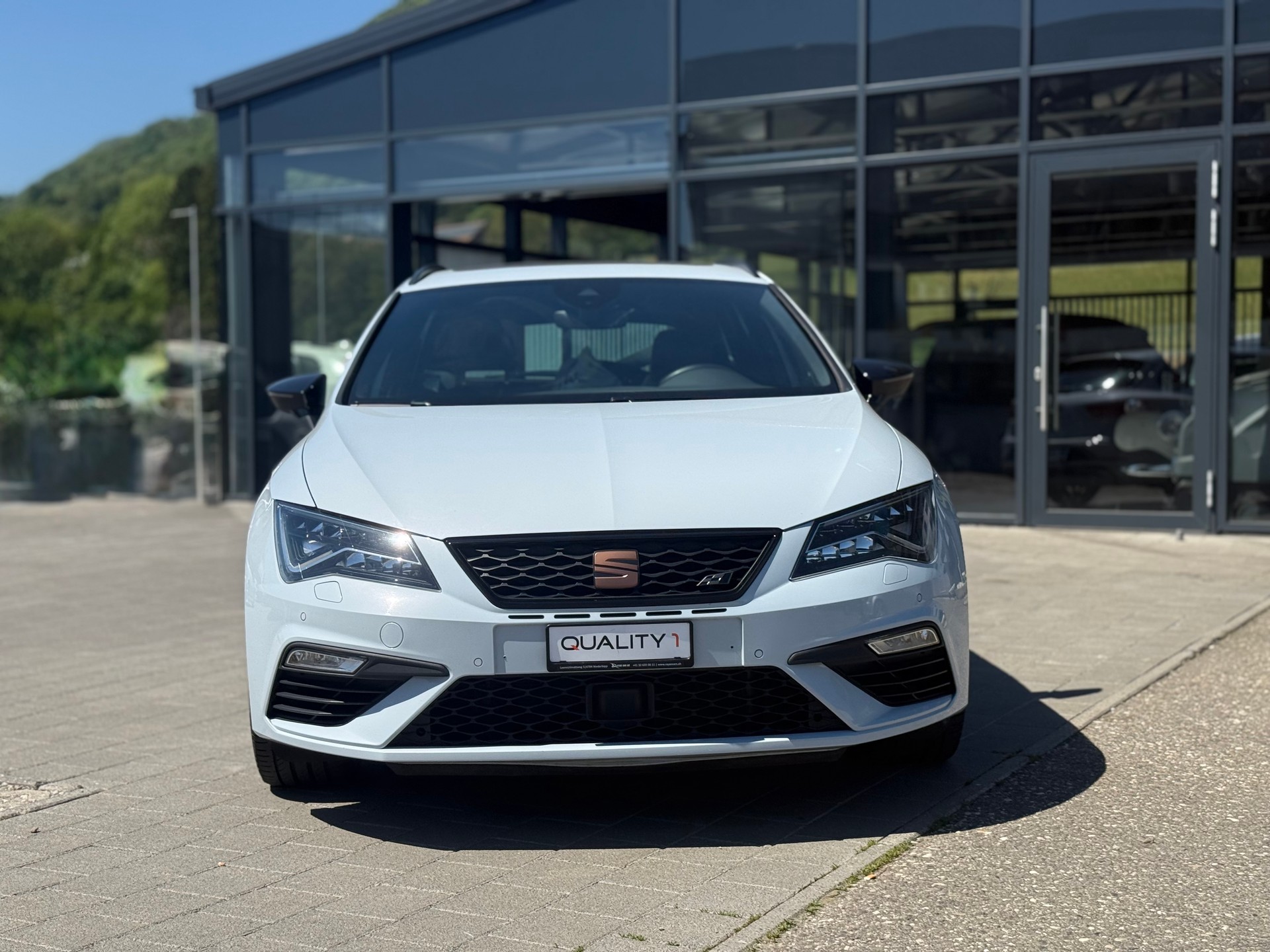 SEAT Cupra-image-3