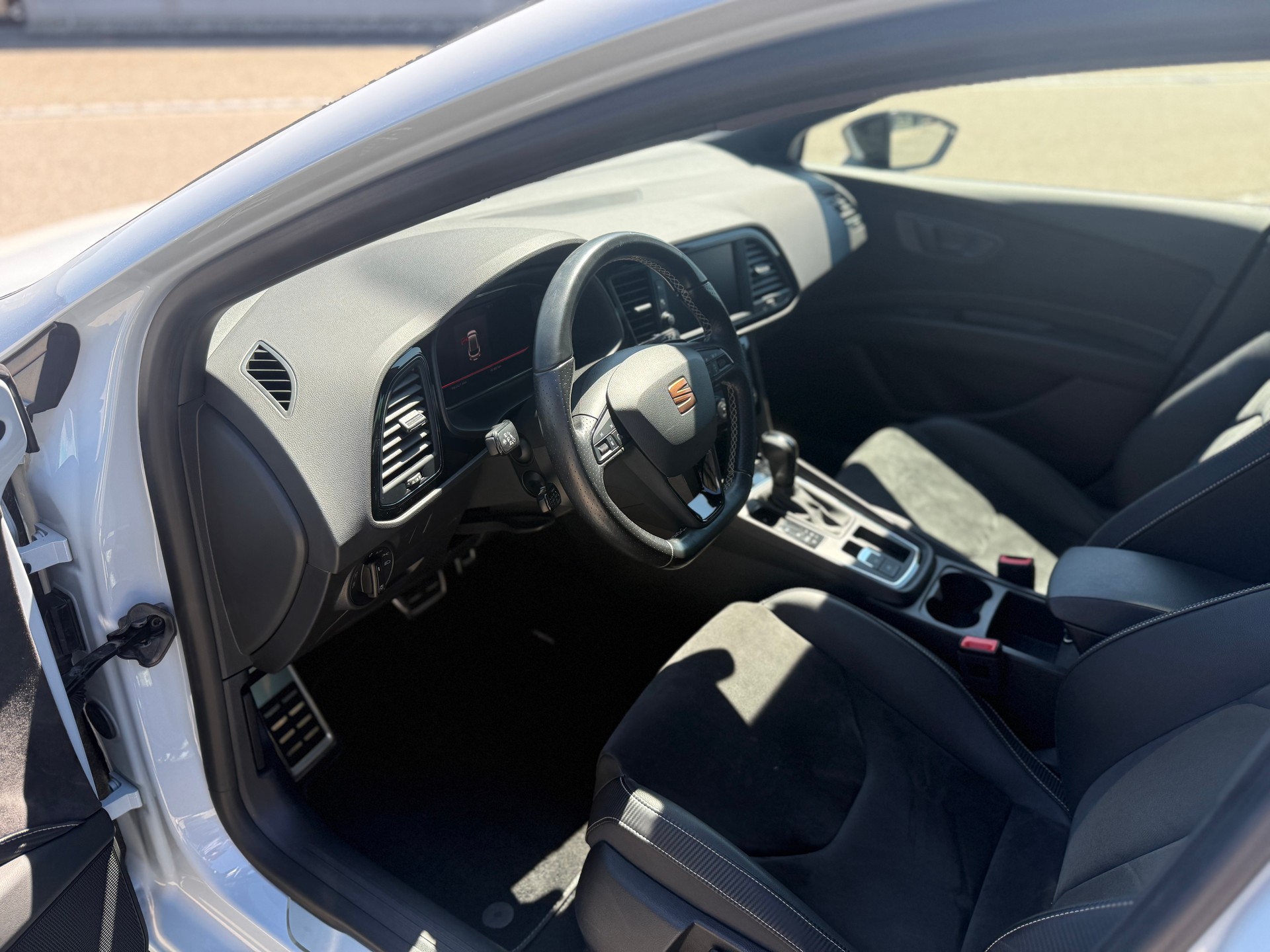 SEAT Cupra-image-9
