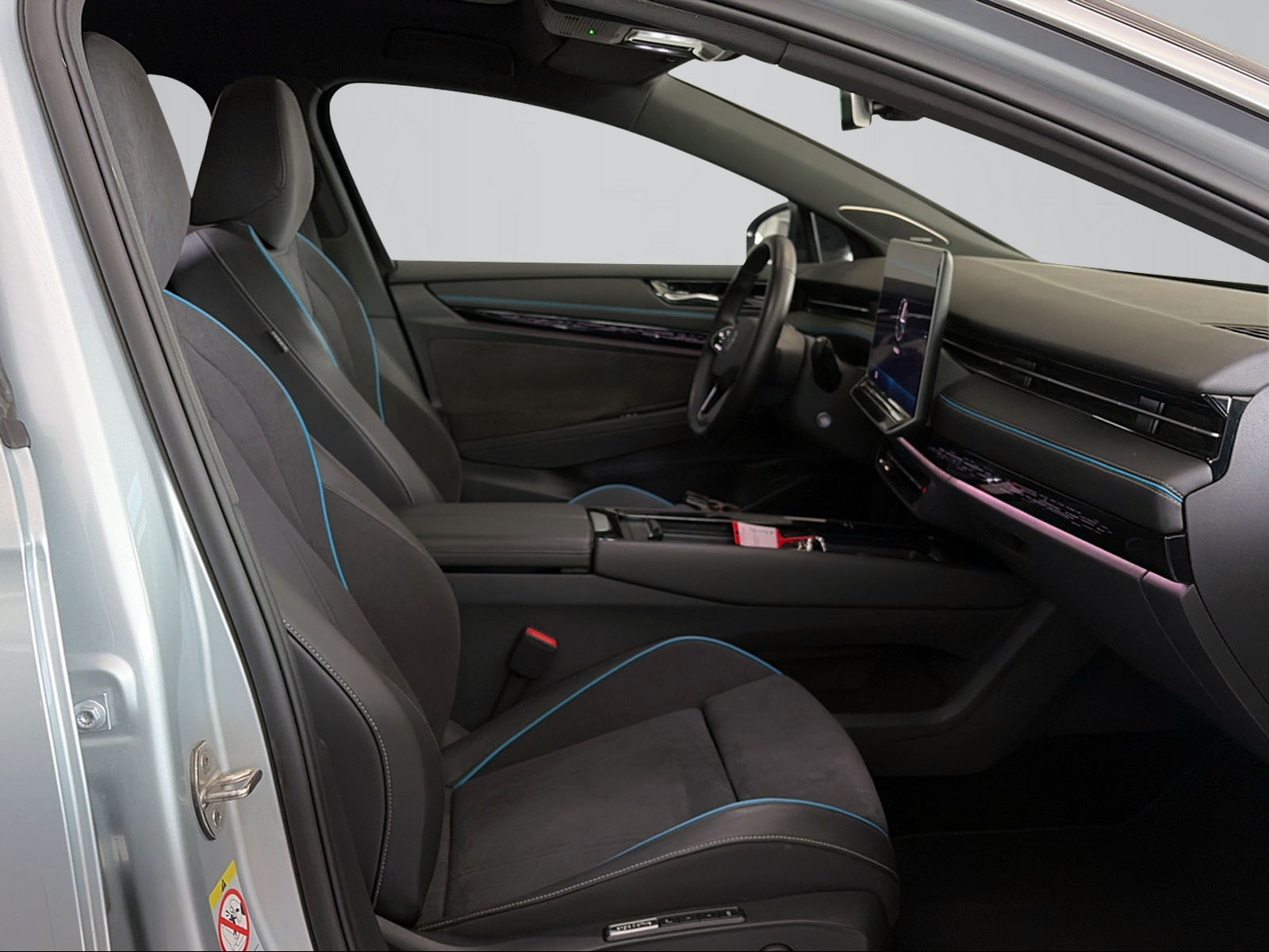 VW ID.7 Pro 77 kWh Pro-image-9