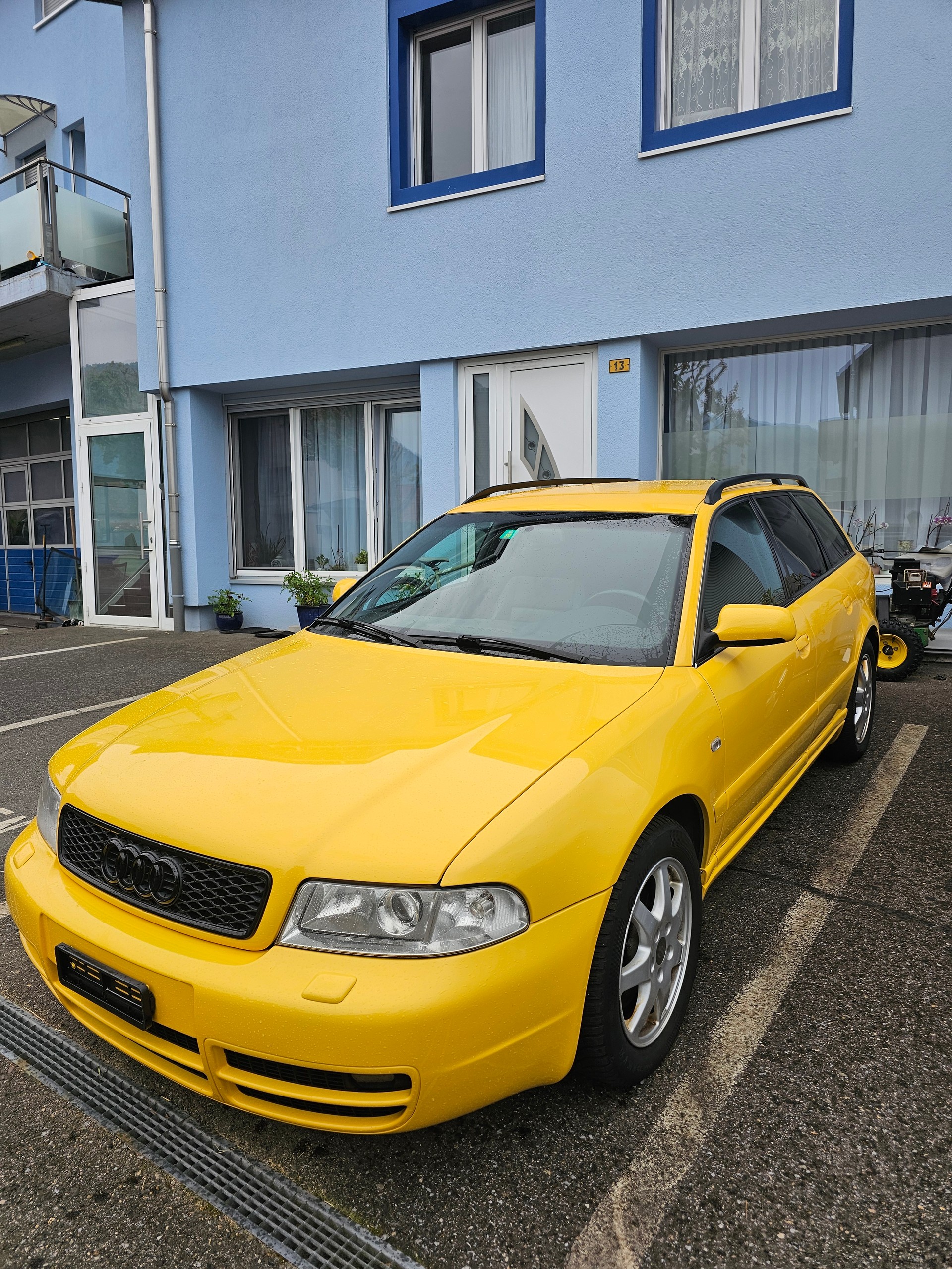 AUDI S4 Avant quattro