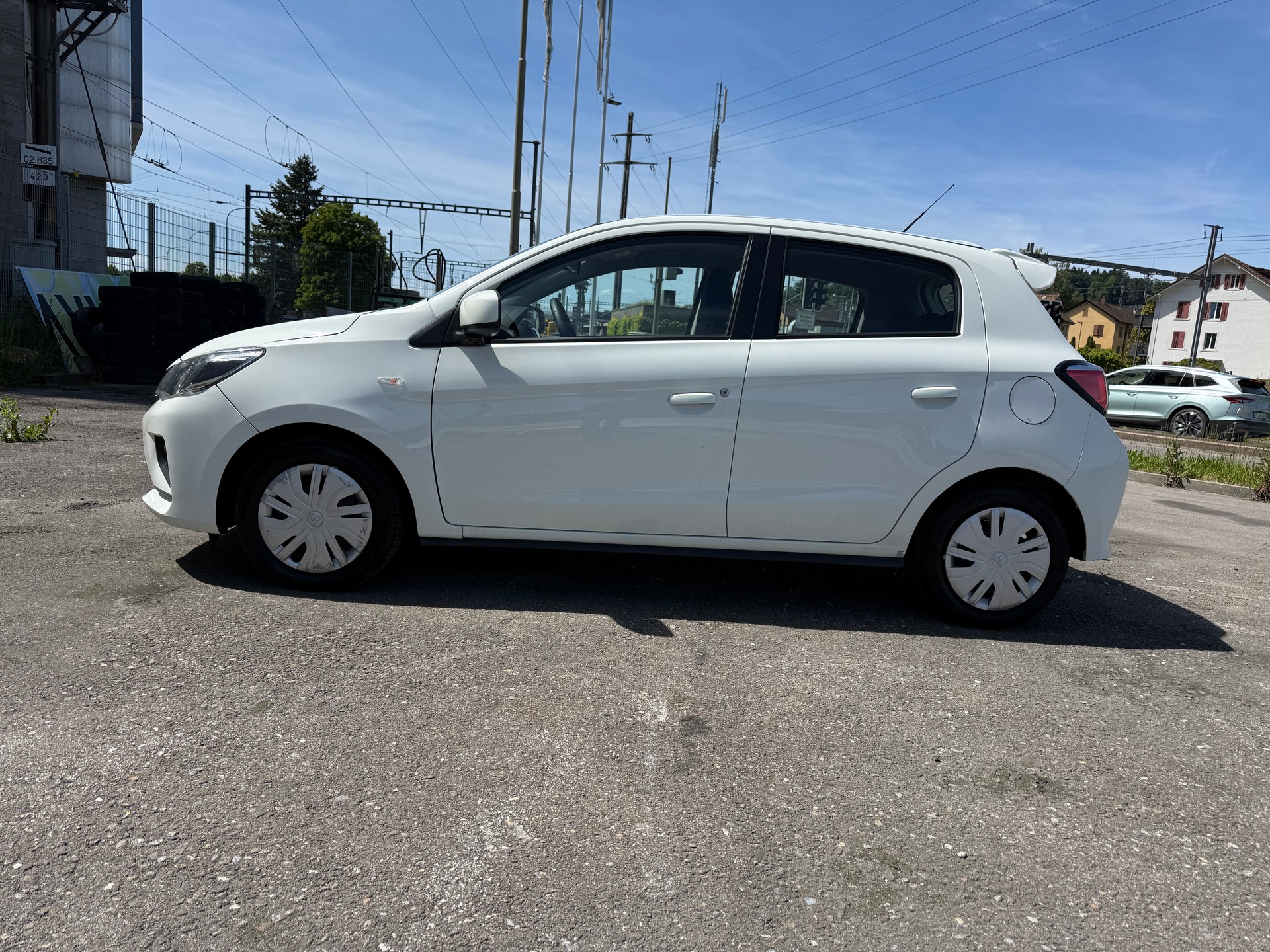 MITSUBISHI Space Star 1.2 CVT Intense+-image-13