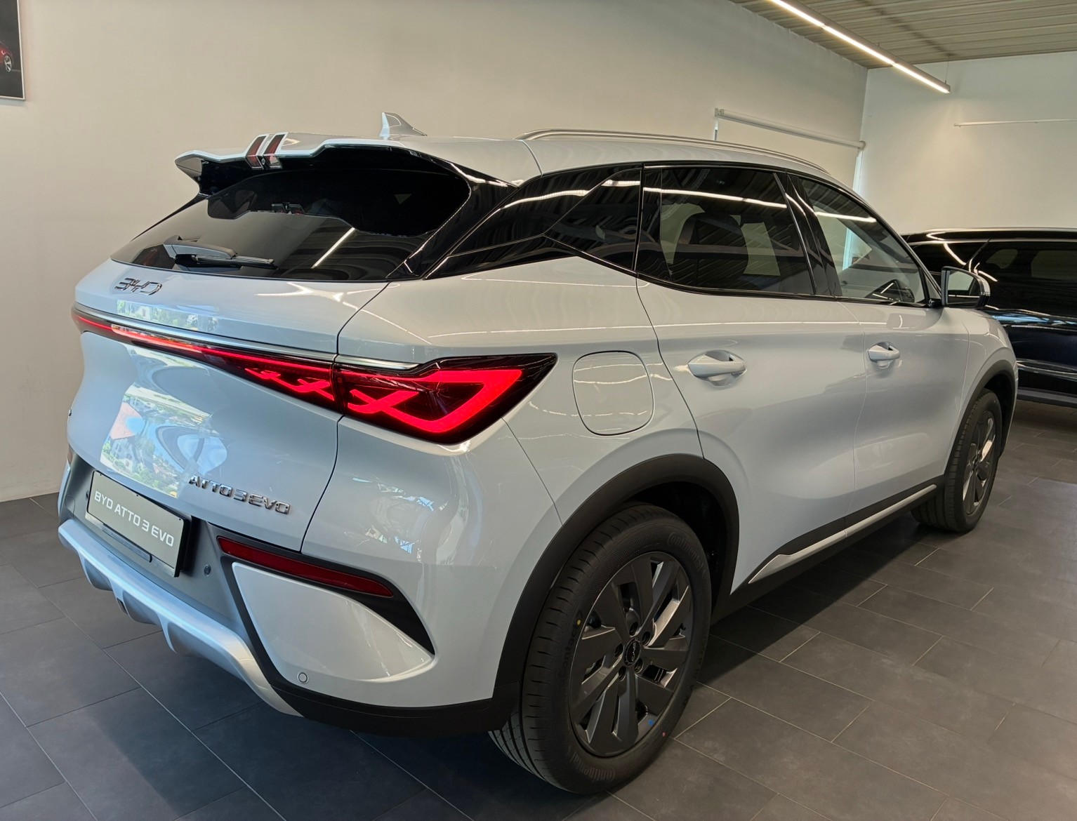 BYD Atto 3 EVO Excellence AWD-showroom-element-3