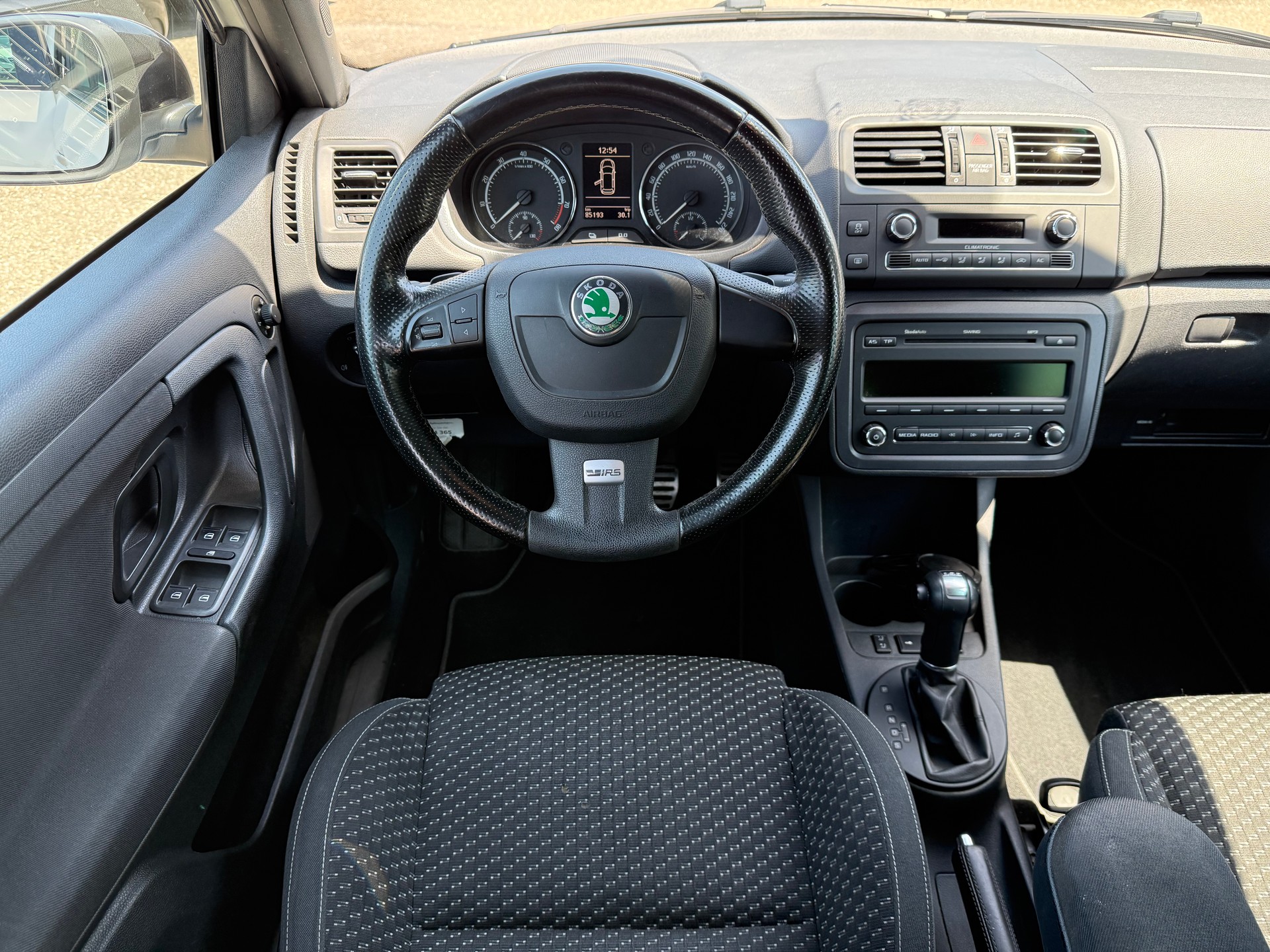 SKODA Fabia 1.4 TSI RS DSG-image-12