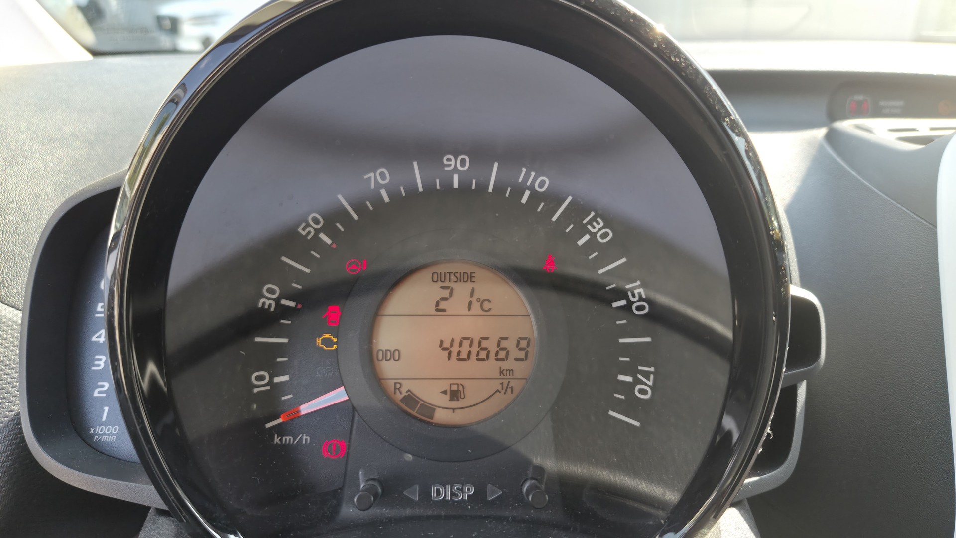 CITROEN C1 1.0 VTi Feel Airscape Stop&Start-image-9