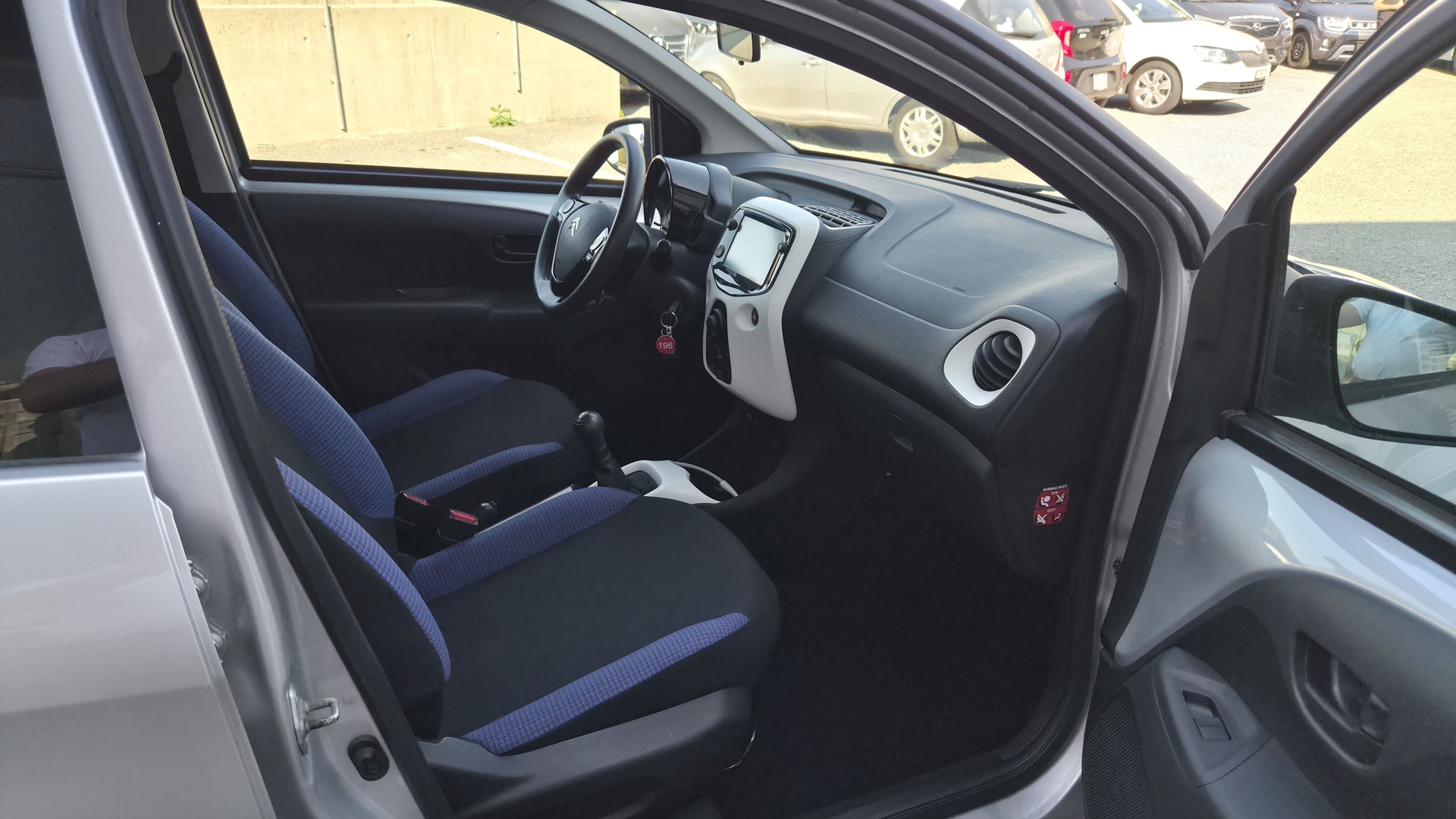 CITROEN C1 1.0 VTi Feel Airscape Stop&Start-image-12