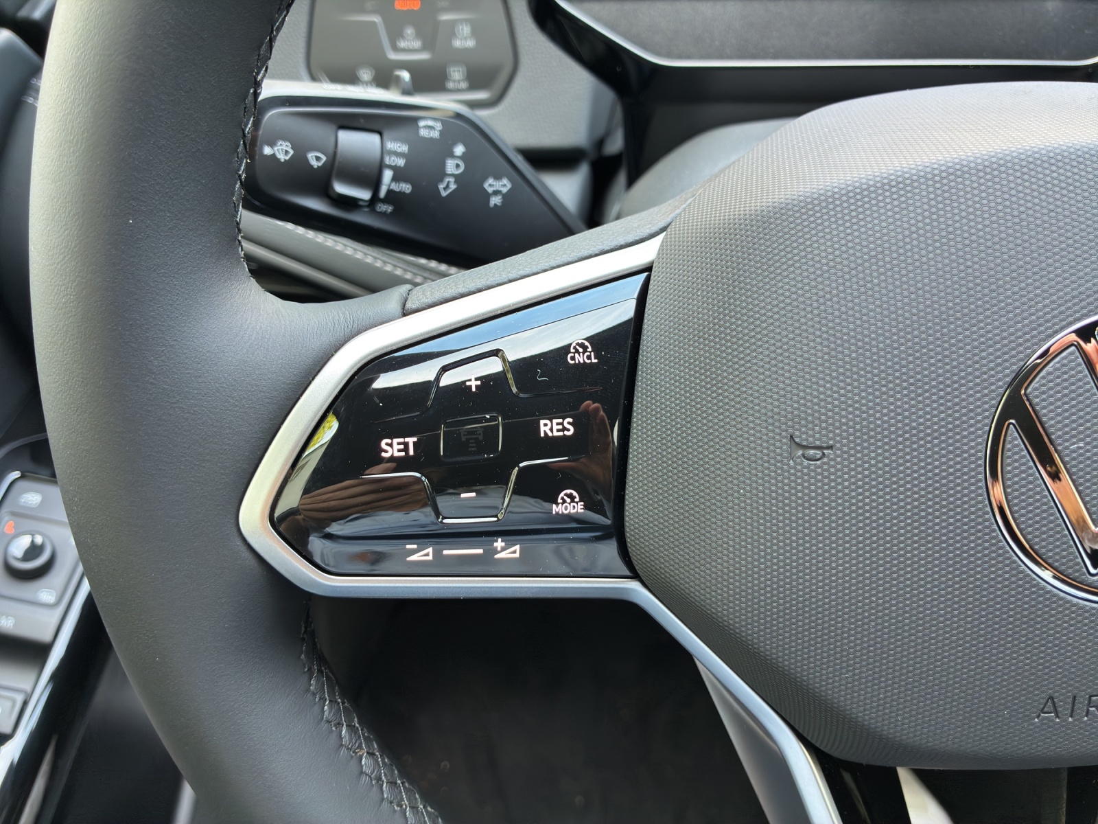 VW ID.3 Pro 52 kWh Pure Value-image-12