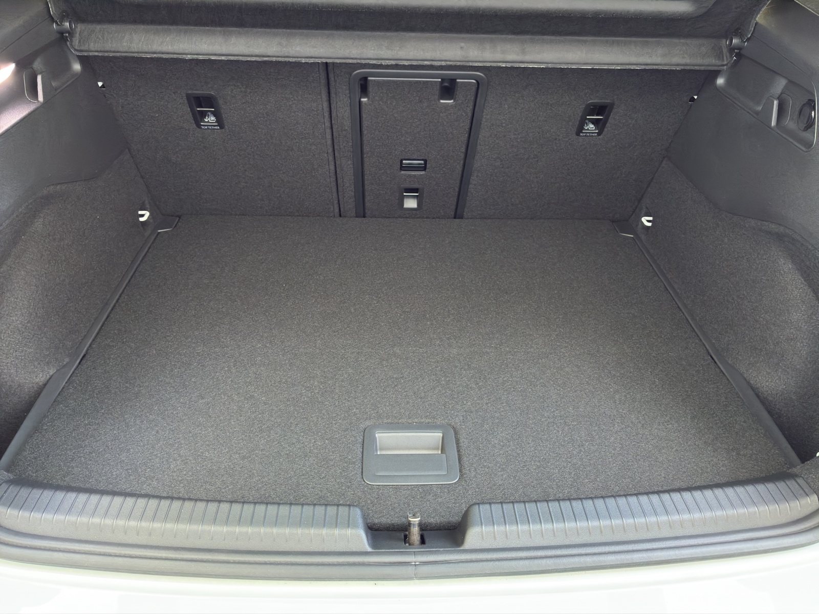 VW ID.3 Pro 52 kWh Pure Value-image-10