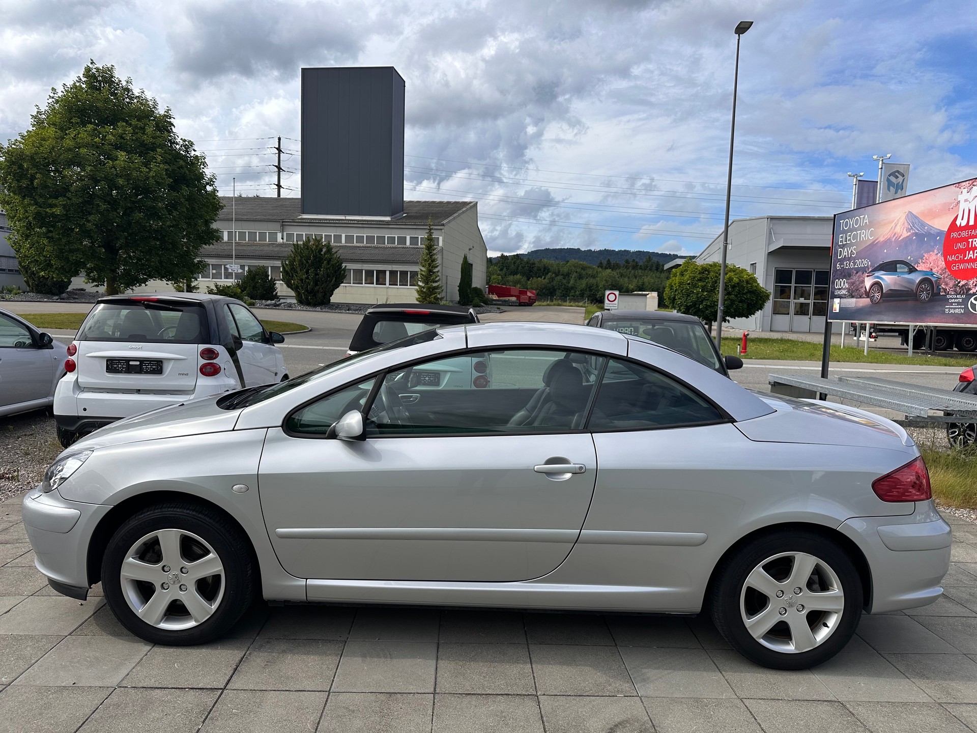 PEUGEOT 307 CC 2.0 16V-image-7