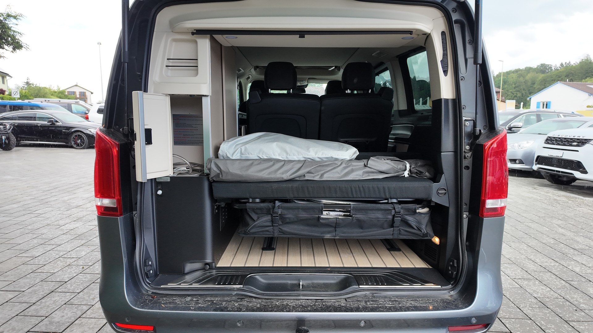 MERCEDES-BENZ Marco Polo 300 d 4M Automat-image-13