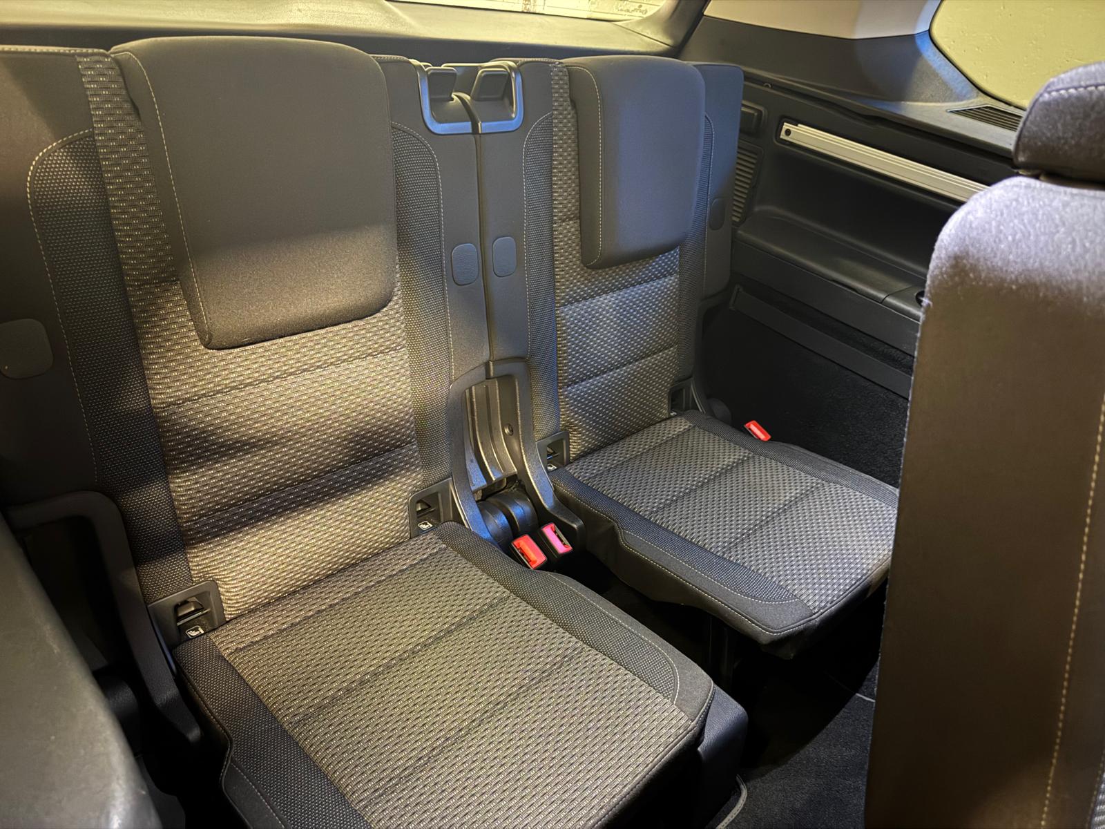 VW Touran 1.4 TSI BlueMotion Technology Comfortline DSG-image-13