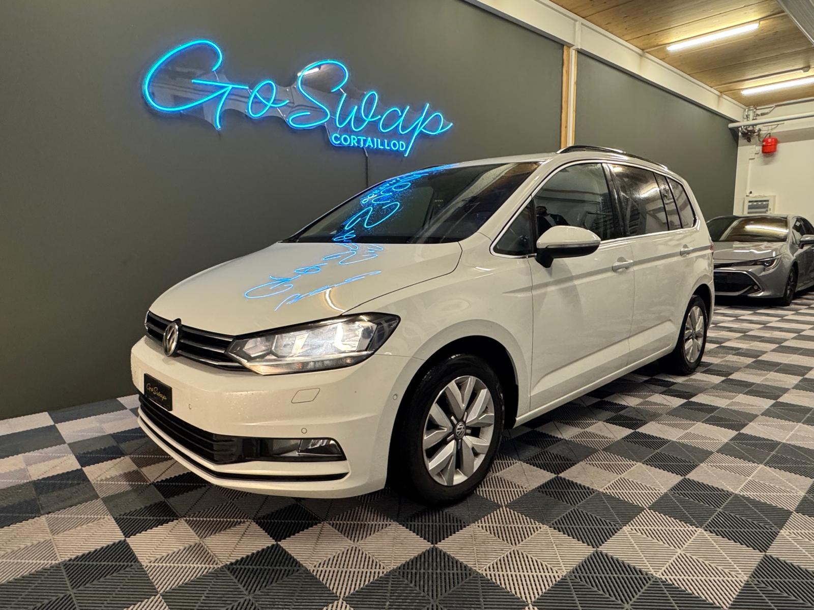 VW Touran 1.4 TSI BlueMotion Technology Comfortline DSG-image-0