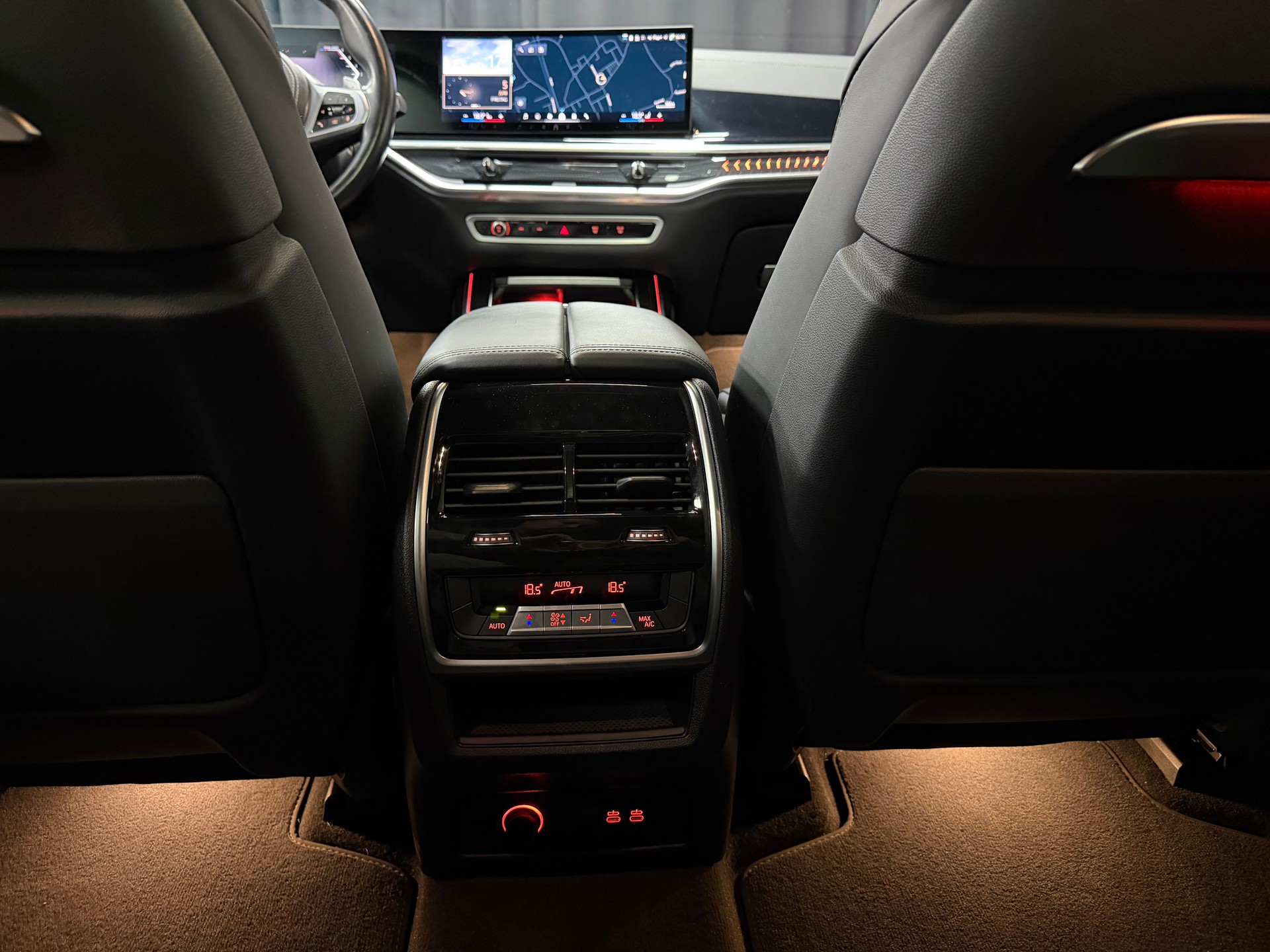 BMW X7 xDrive 48V 40d M Sport Pro Steptronic-image-29