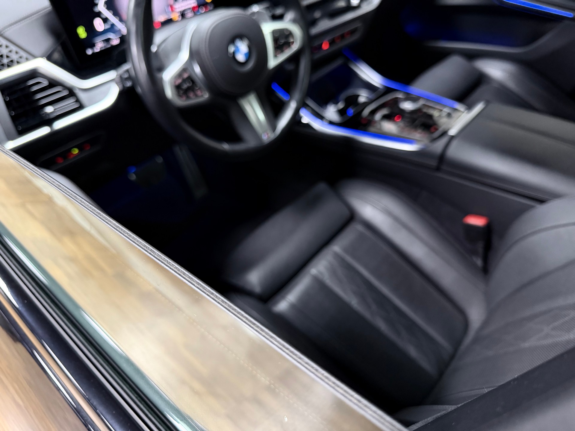 BMW X7 xDrive 48V 40d M Sport Pro Steptronic-image-11
