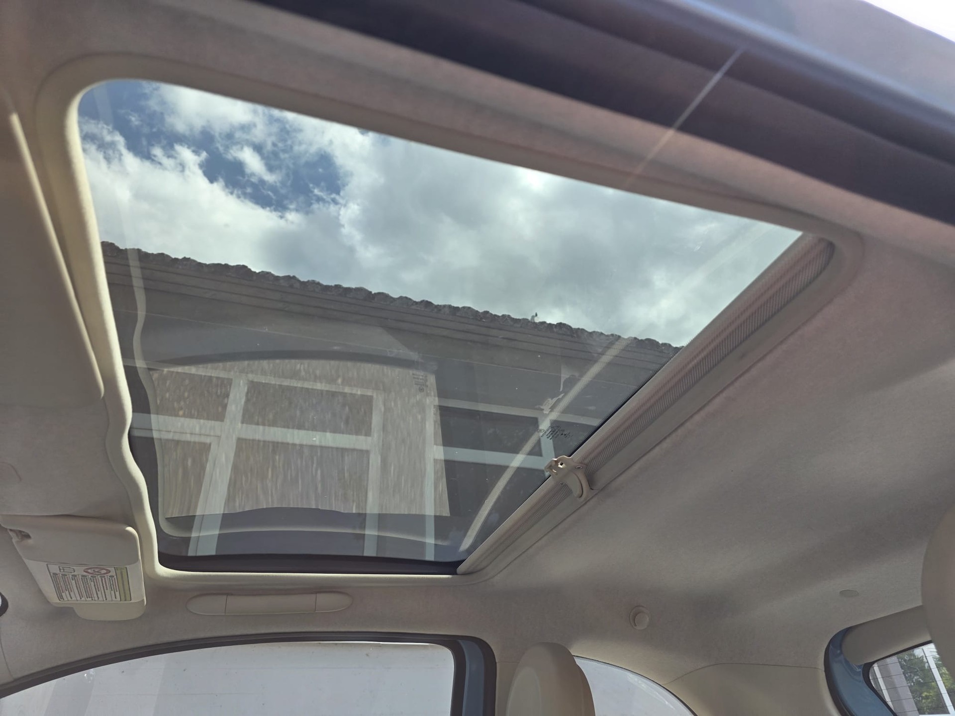 FIAT 500C 0.9 Twinair Turbo Lounge Dualogic-image-11