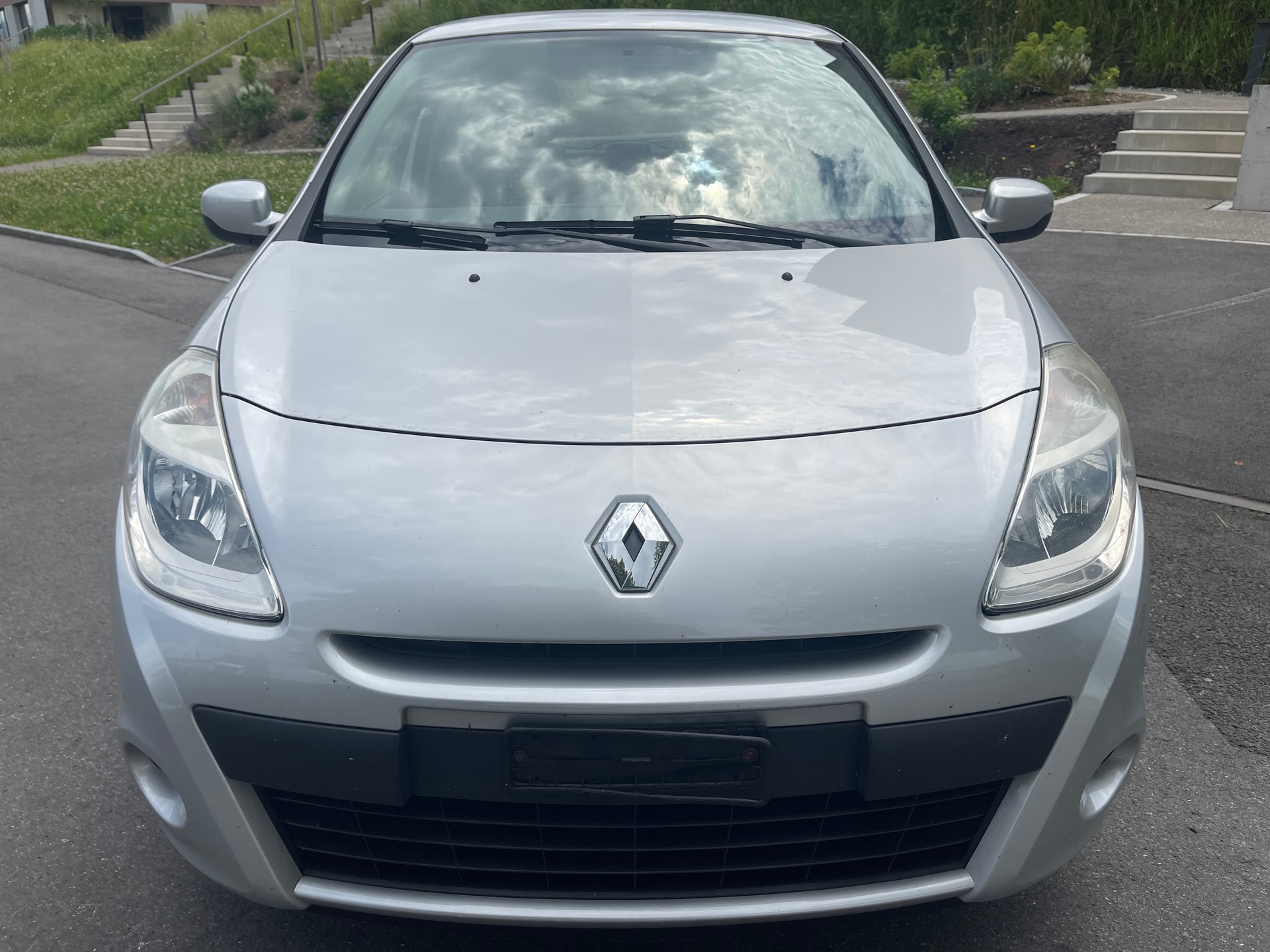 RENAULT Clio 1.2 16V Turbo Night&Day-image-0