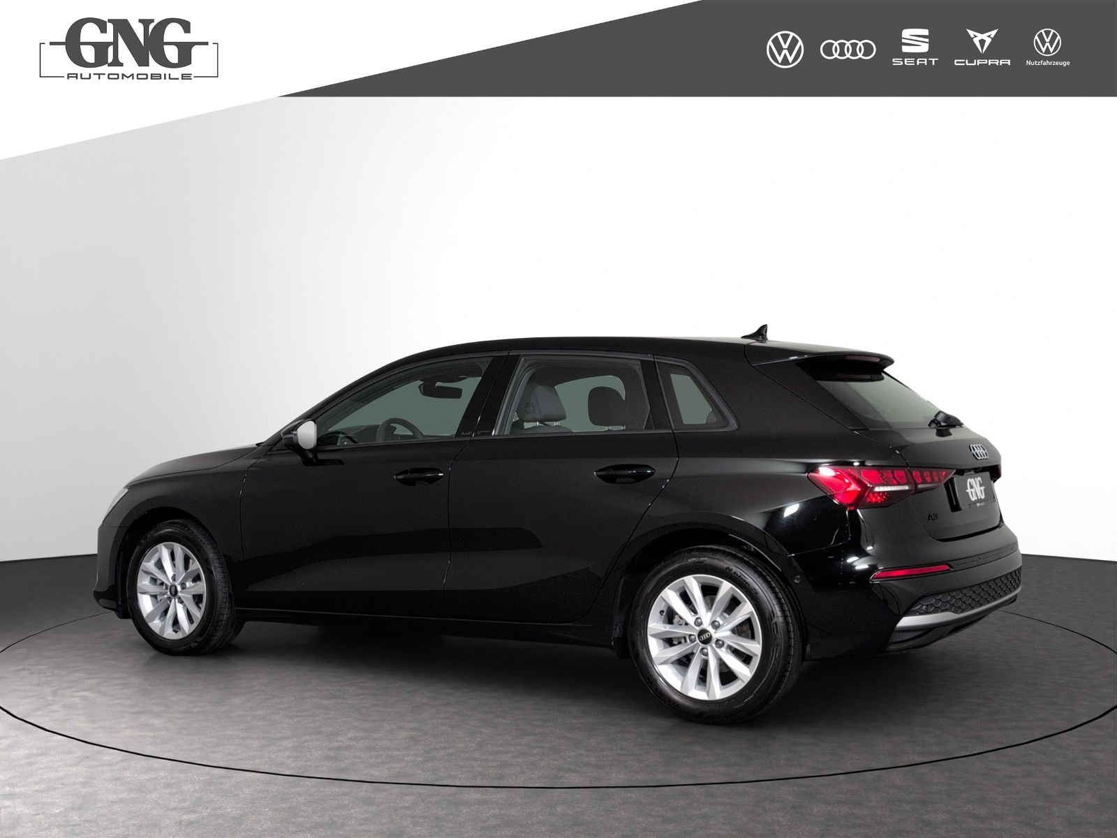 AUDI A3 Sportback TFSI 110 kW Attraction S tronic-image-1