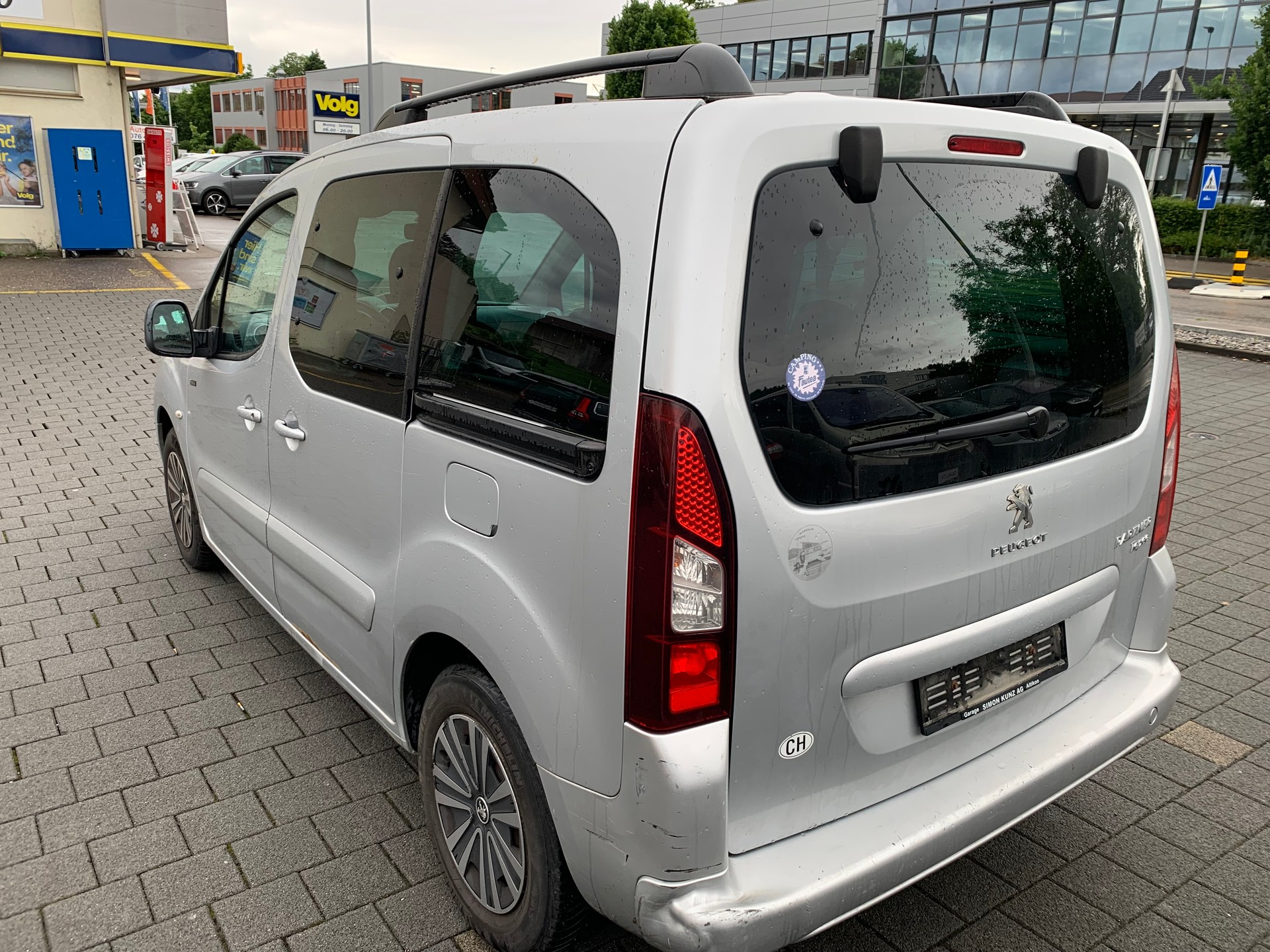 PEUGEOT Partner 1.6 Family-image-2