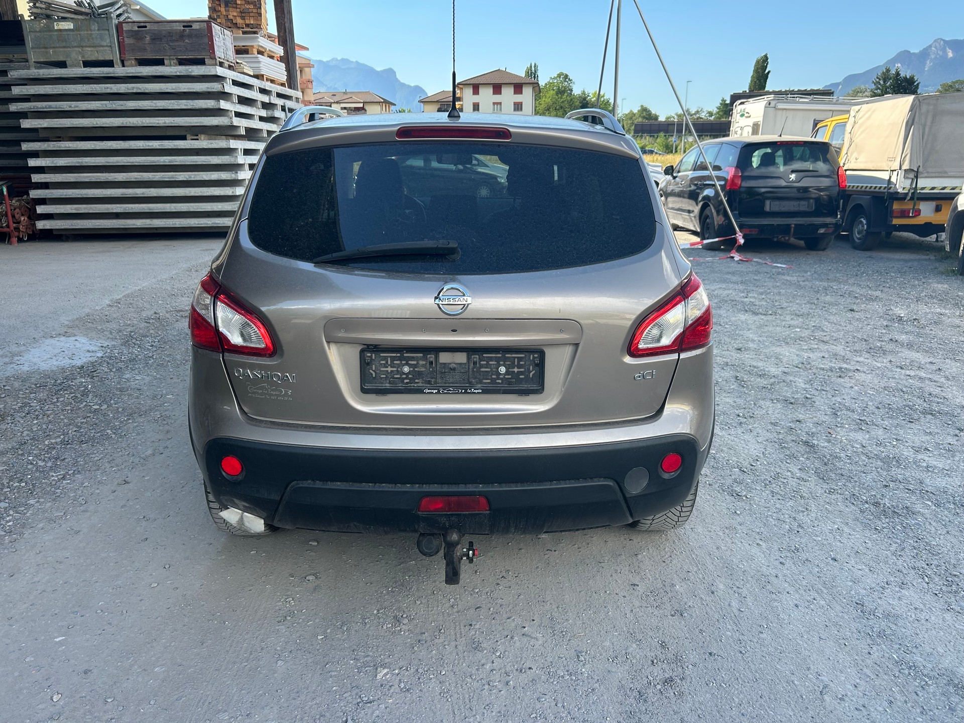 NISSAN Qashqai 2.0 dCi 4WD acenta-image-4