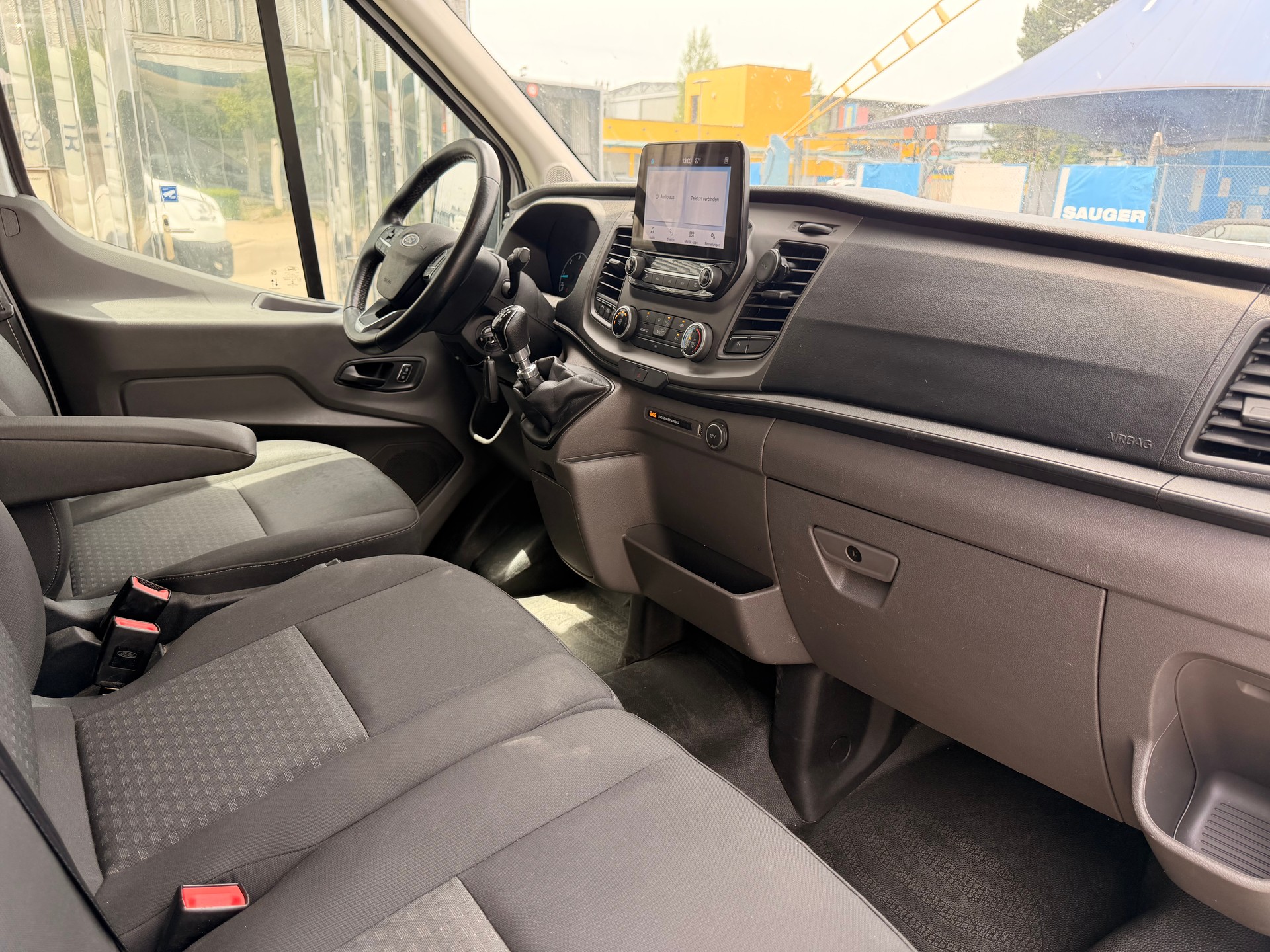 FORD Transit Van 350 L3 H3 Trend 2.0 TDCi 130 FWD-image-13