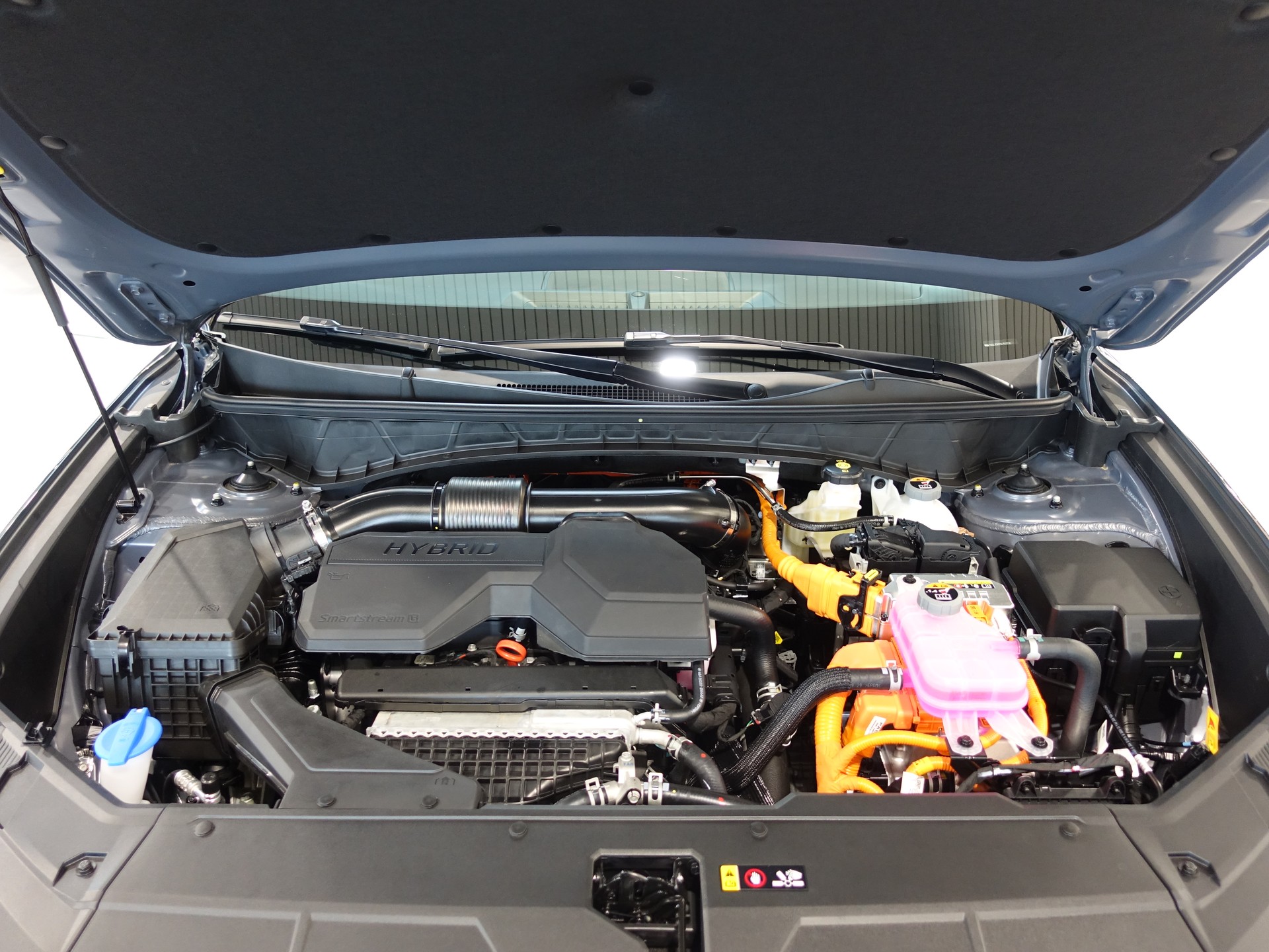 HYUNDAI Tucson 1.6 HEV Origo Black Line 4WD-image-6