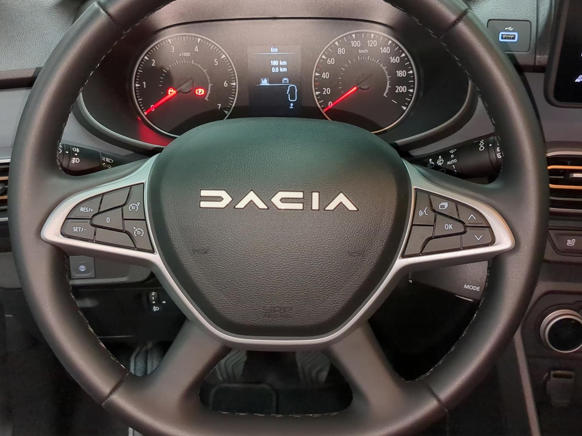 DACIA Sandero Stepway TCe 110 Extreme+-image-9