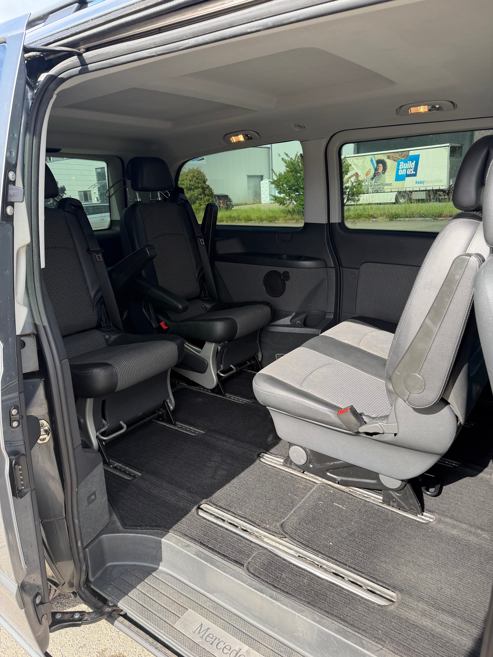 MERCEDES-BENZ Viano 3.0 CDI Blue Efficiency Ambiente EL A-image-11