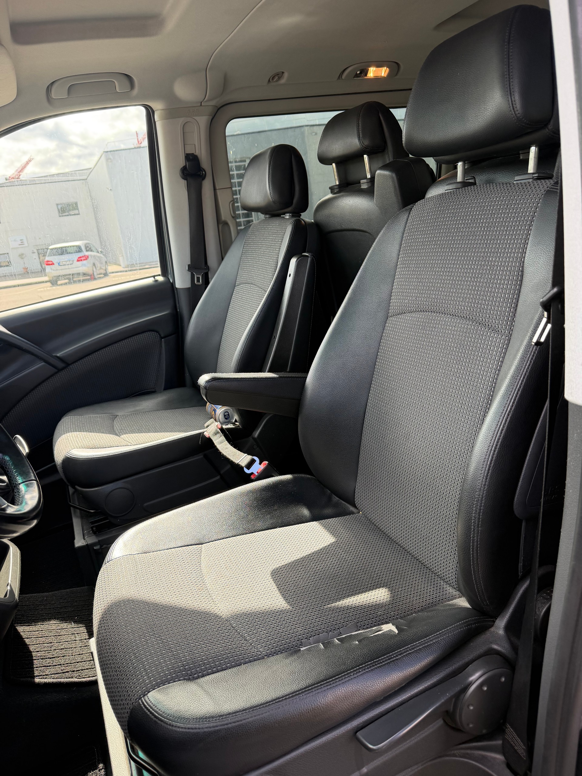 MERCEDES-BENZ Viano 3.0 CDI Blue Efficiency Ambiente EL A-image-13