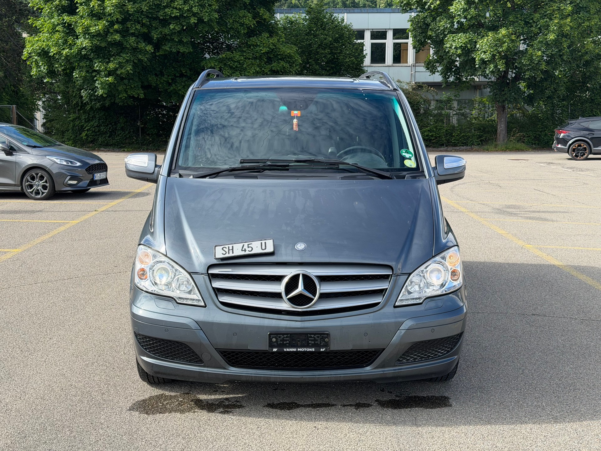 MERCEDES-BENZ Viano 3.0 CDI Blue Efficiency Ambiente EL A-image-1