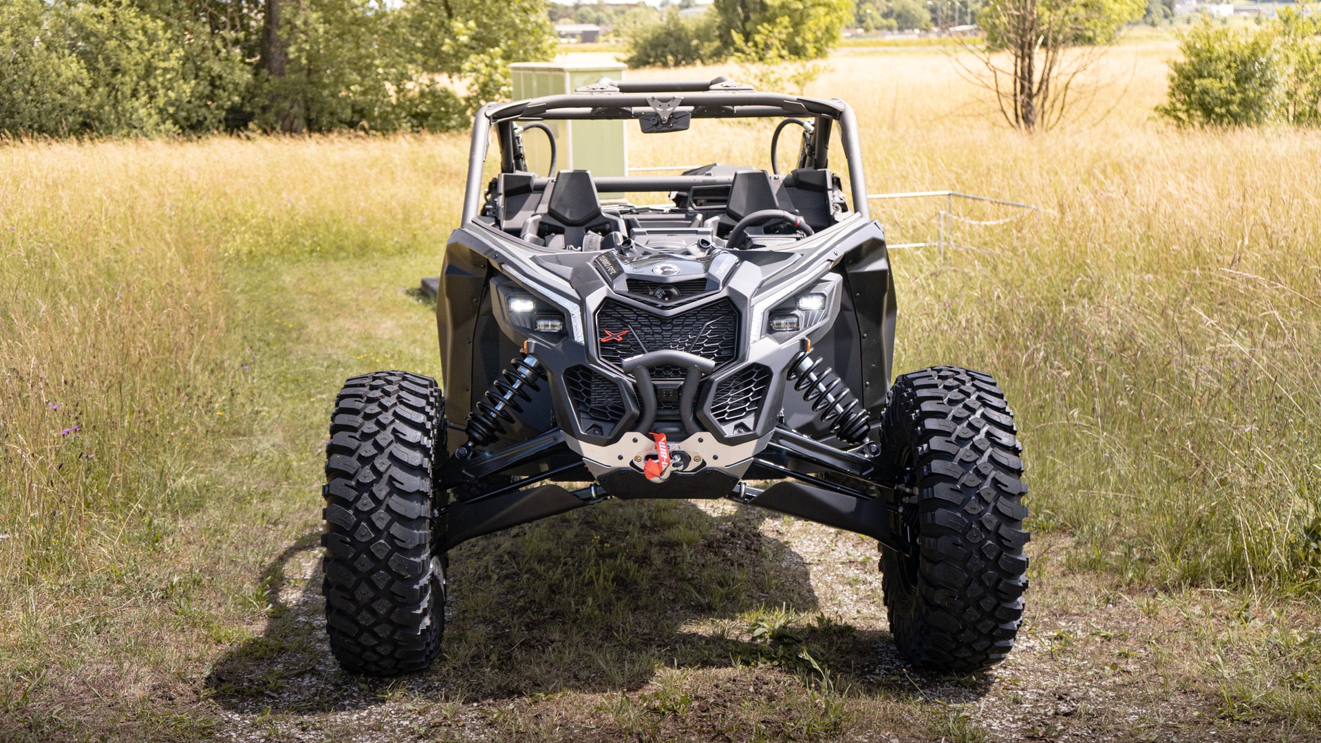 CAN-AM X3 X RC Turbo RR-showroom-element-1