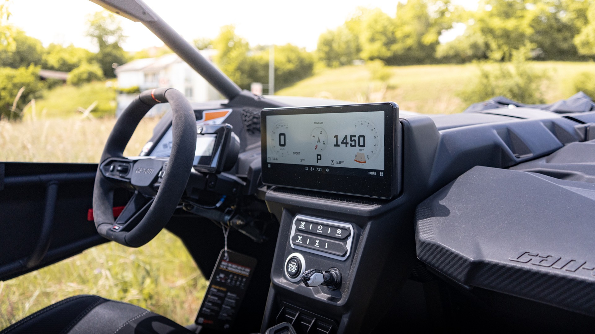 CAN-AM X3 X RC Turbo RR-image-12