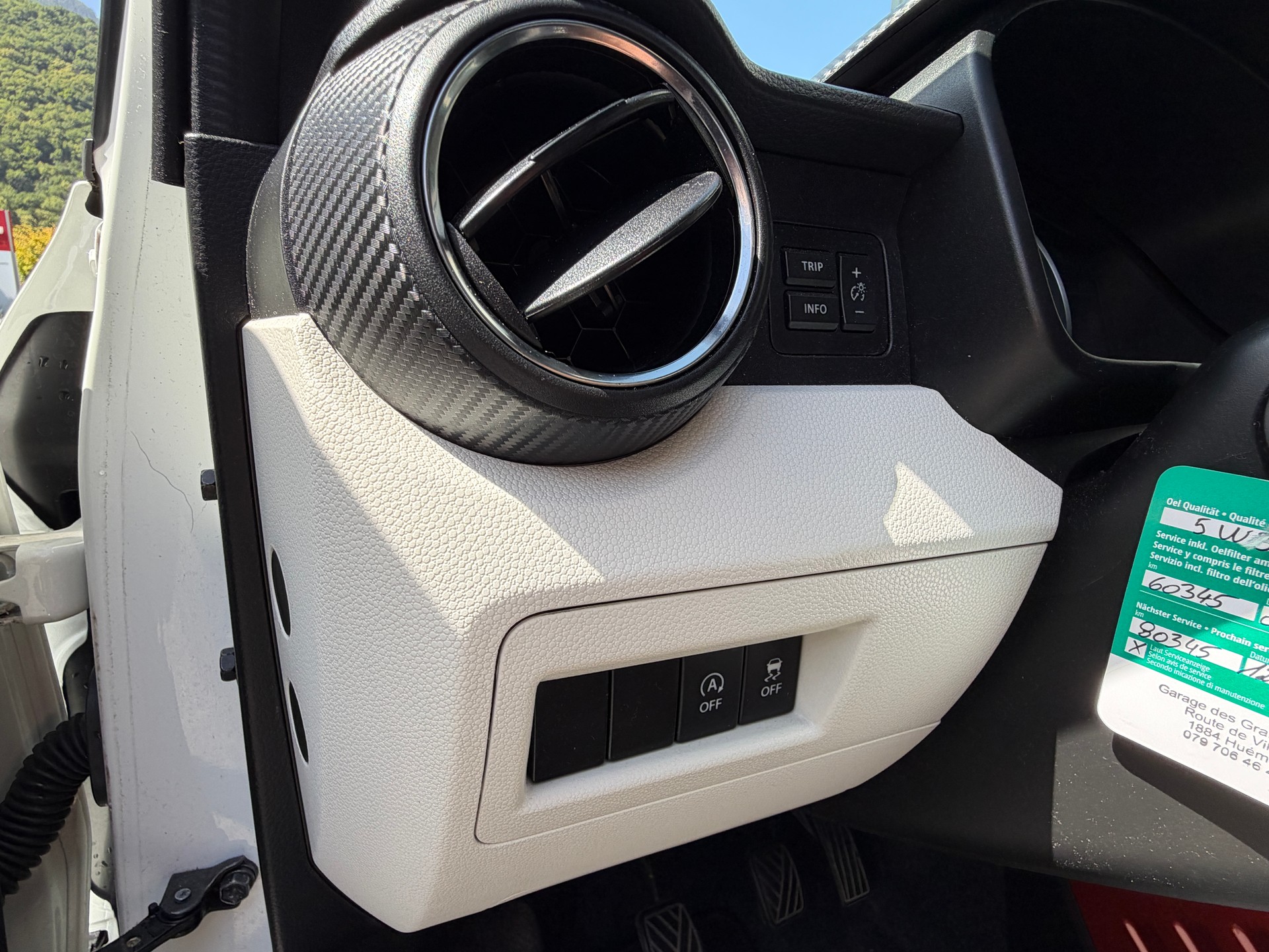 SUZUKI Ignis 1.2i Compact Top Hybrid 4x4-image-15