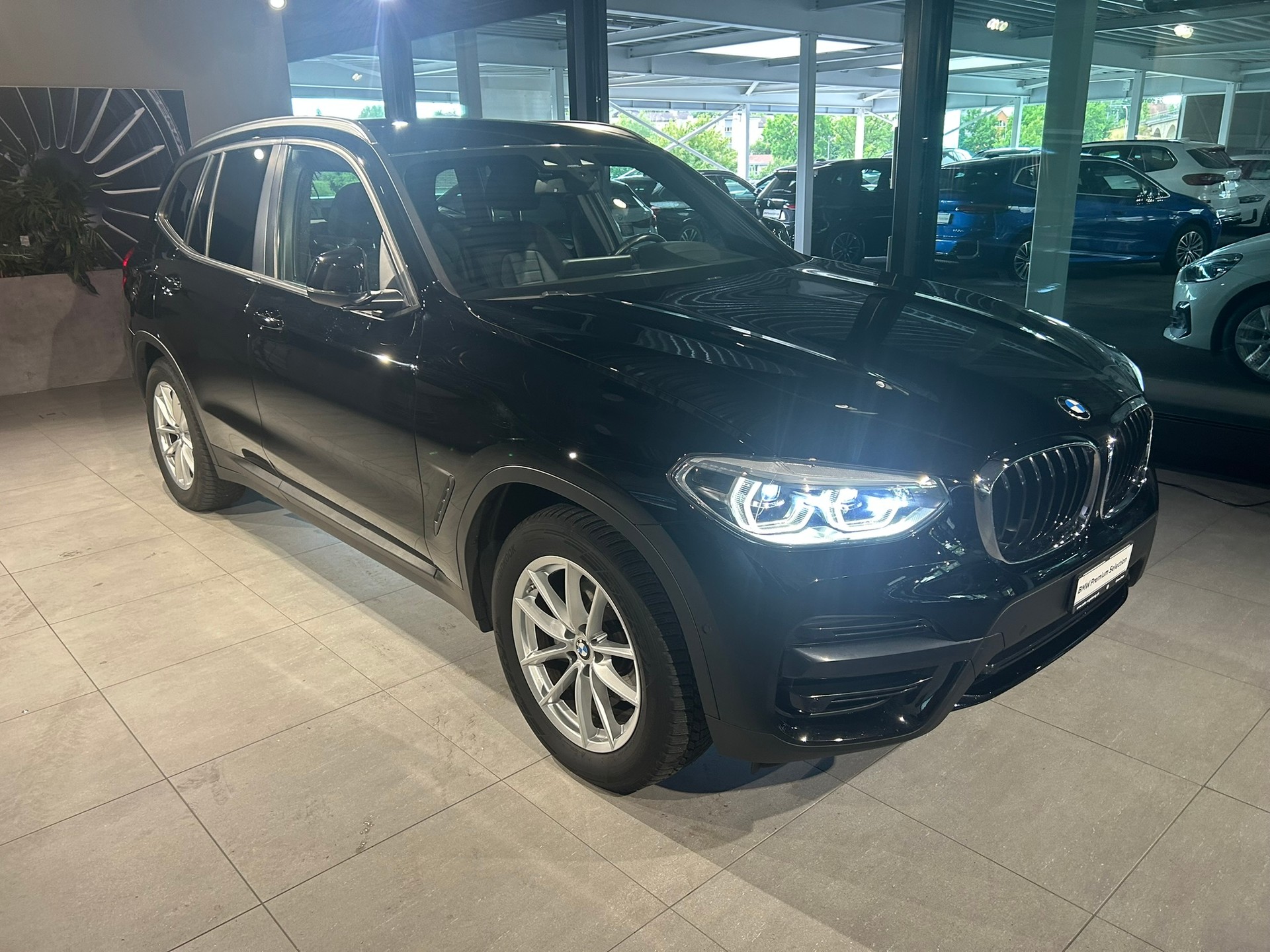 BMW X3 xDrive 20i Steptronic-image-1