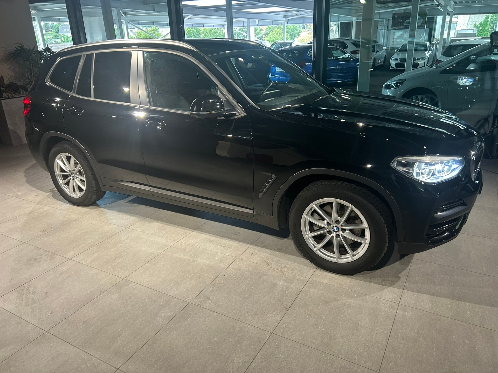 BMW X3 xDrive 20i Steptronic-image-3