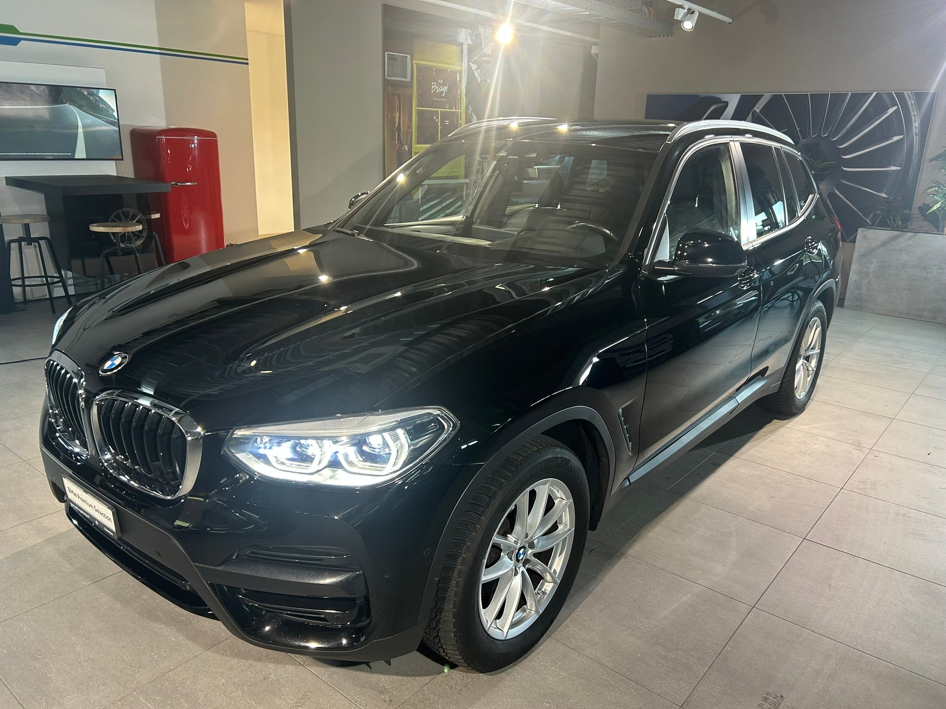 BMW X3 xDrive 20i Steptronic-image-5