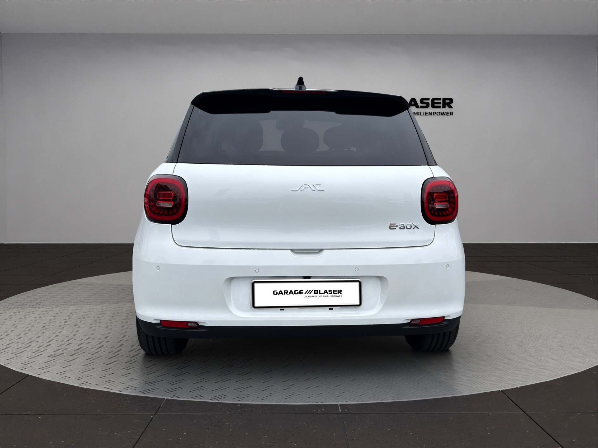 JAC E30X 51 kWh Flagship Pro+-image-3