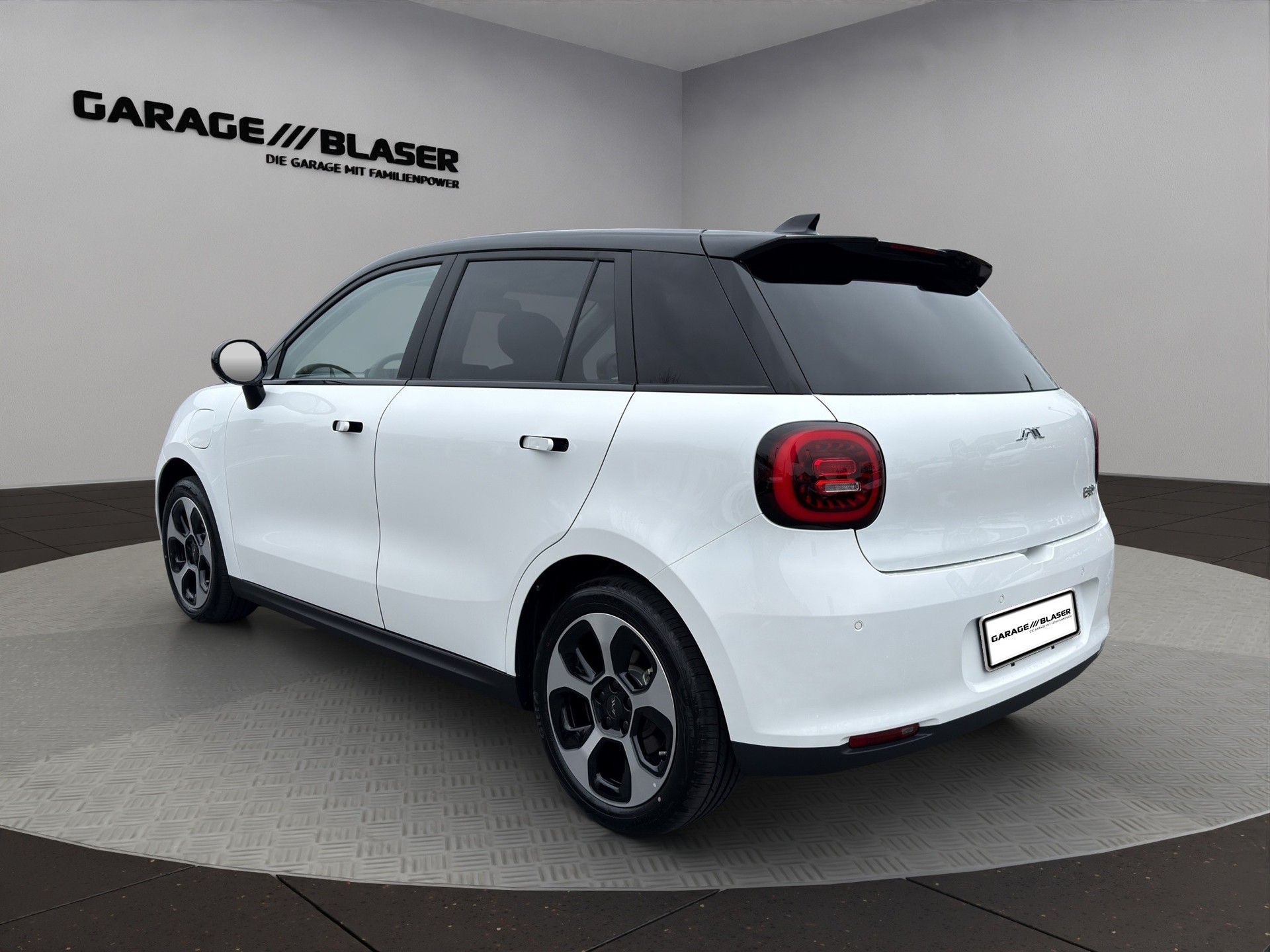 JAC E30X 51 kWh Flagship Pro+-image-2